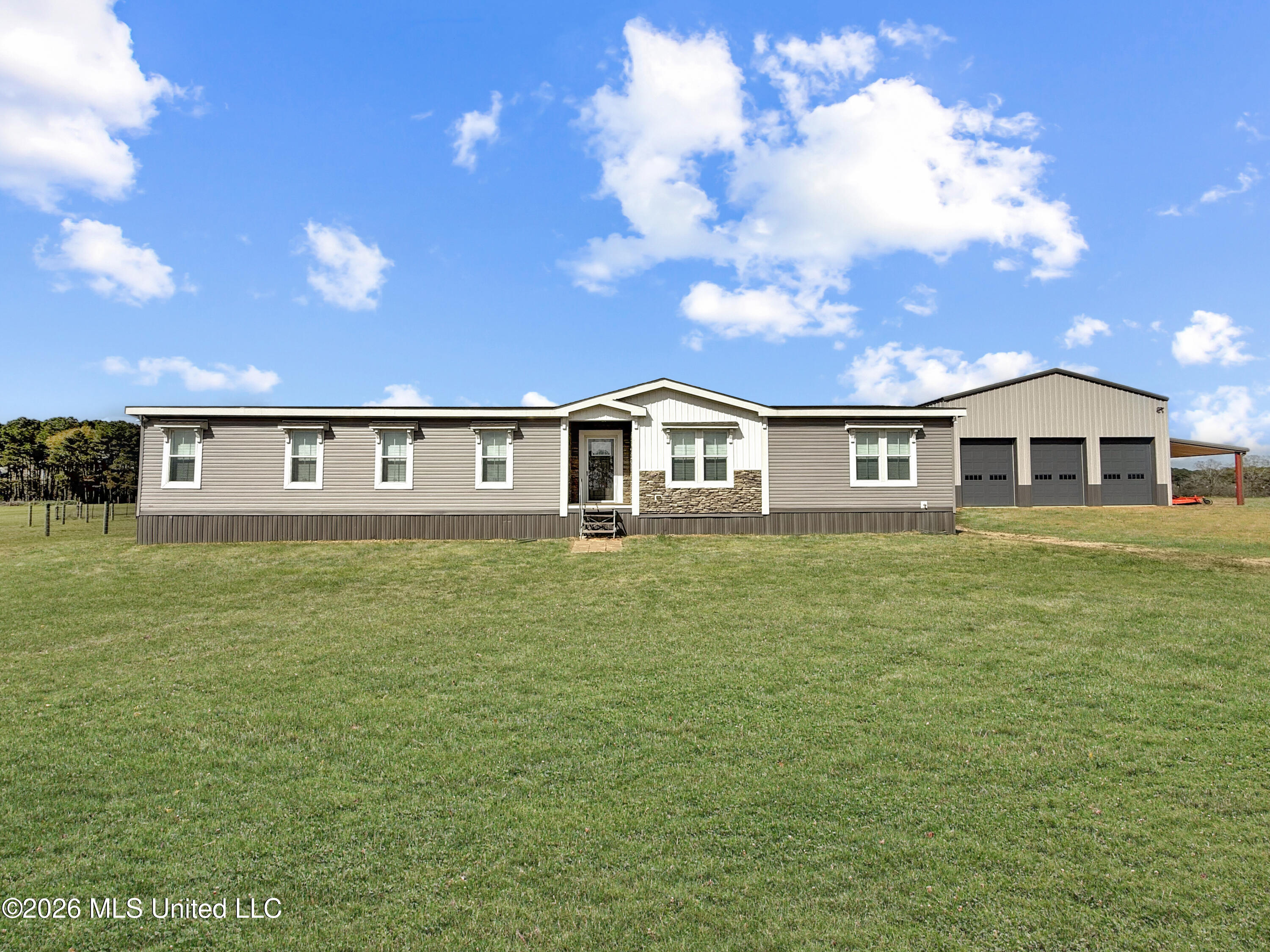 2320 Bogue Chitto Road Property Photo 1