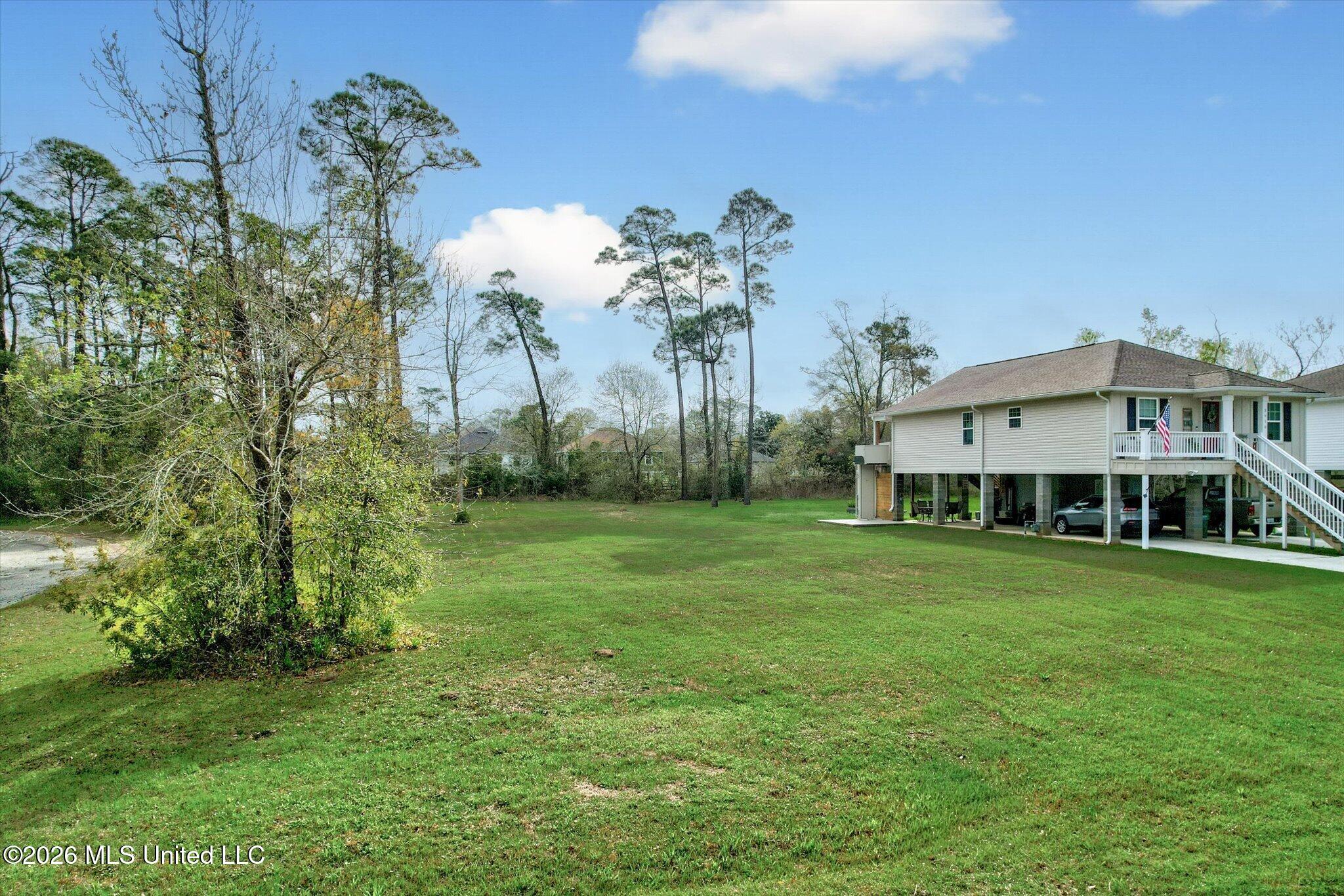 3914 Oak Avenue Property Photo 3
