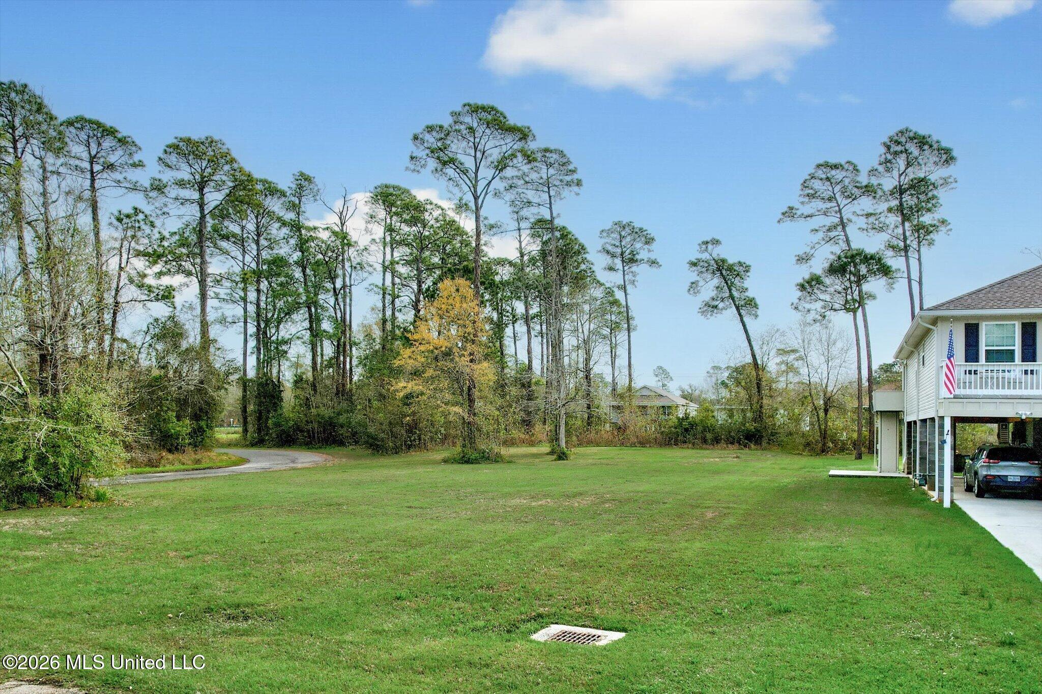 3914 Oak Avenue Property Photo 4