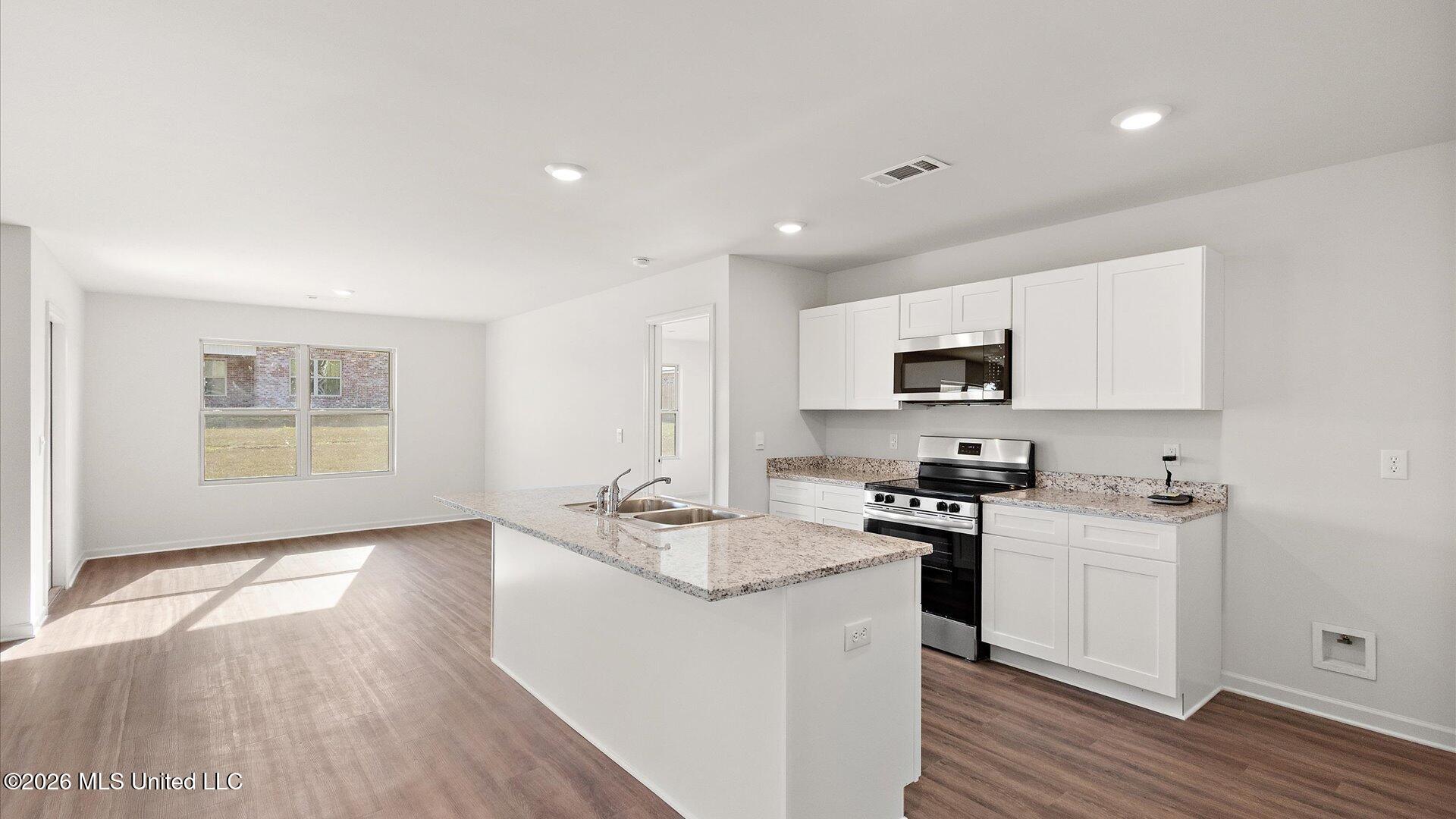816 Fairway Avenue Property Photo 16