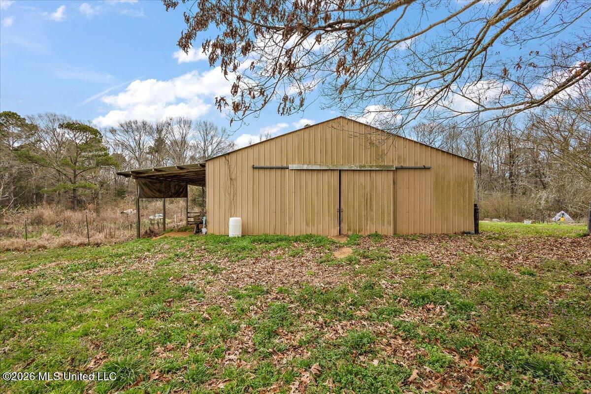 1153 Owens Road Property Photo 10