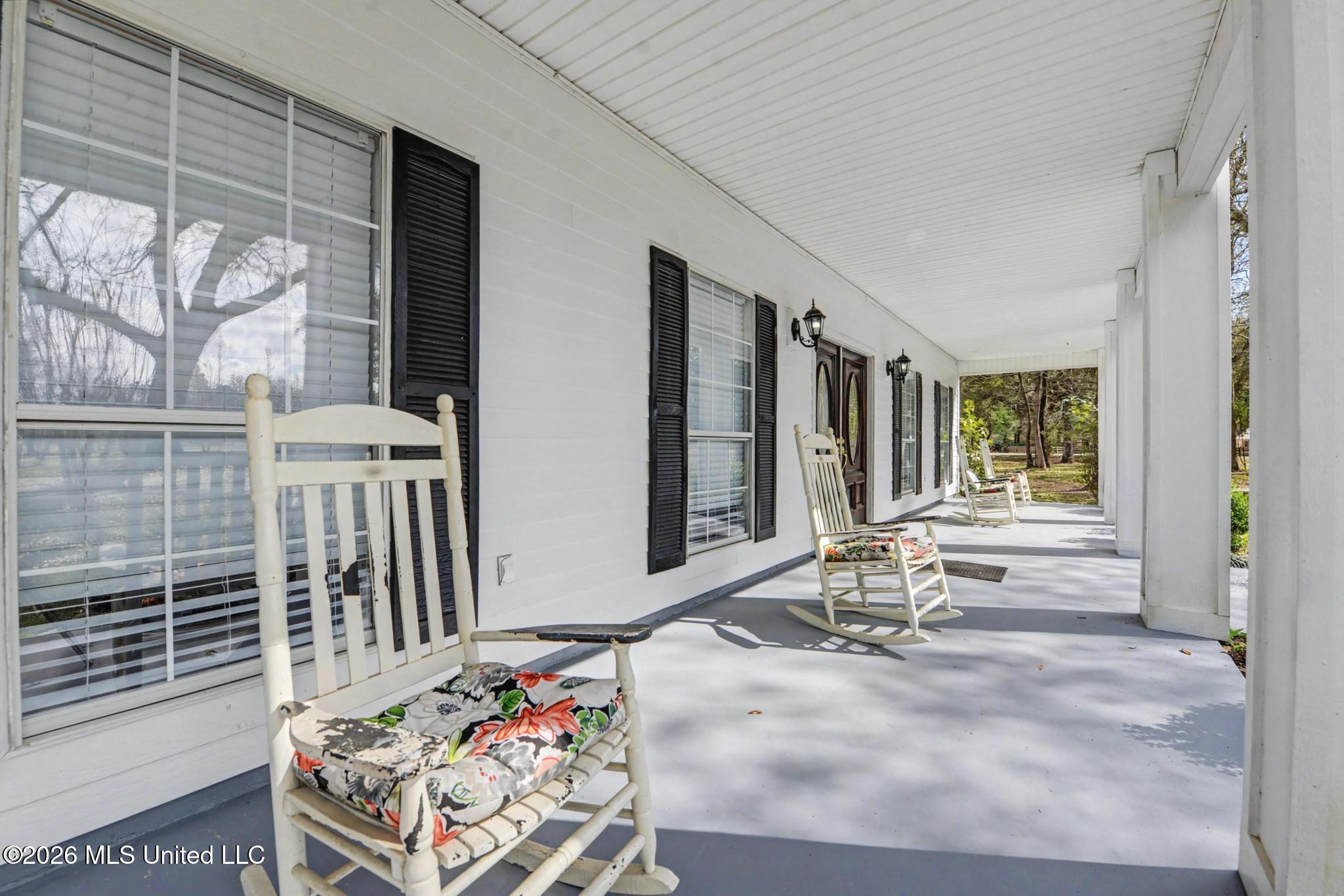 20700 Cameron Lane Property Photo 4