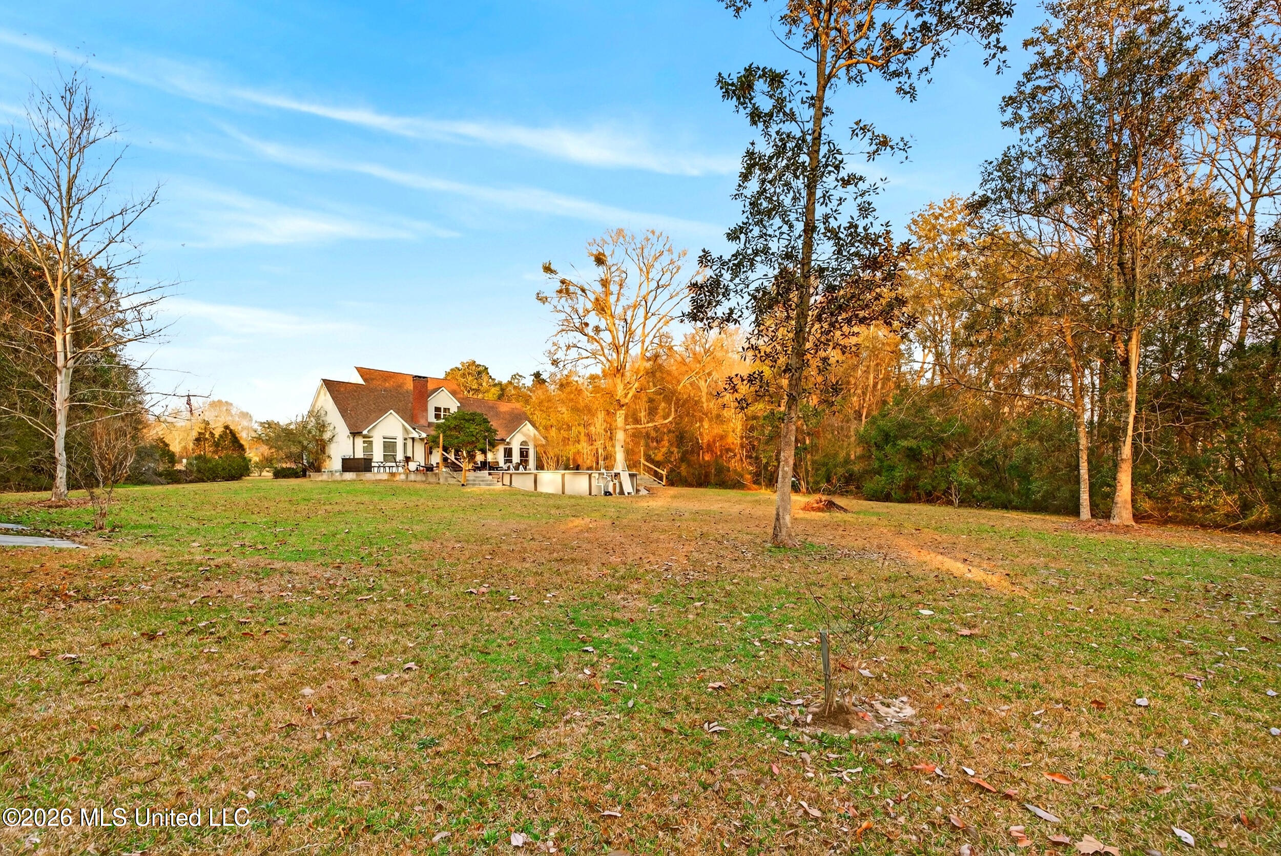 75 N Hill Drive Property Photo 14