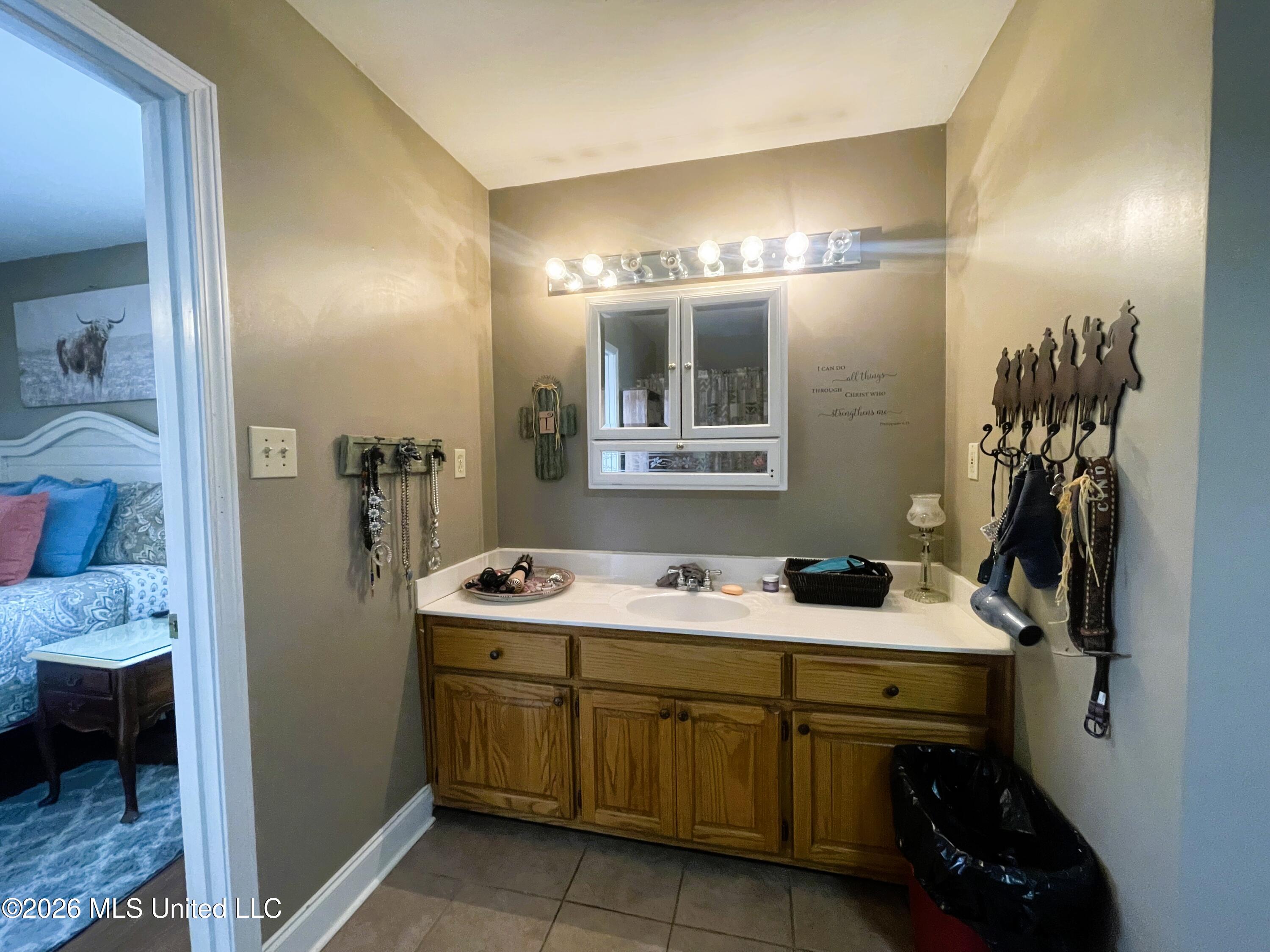 286 Caleb Lane Property Photo 23
