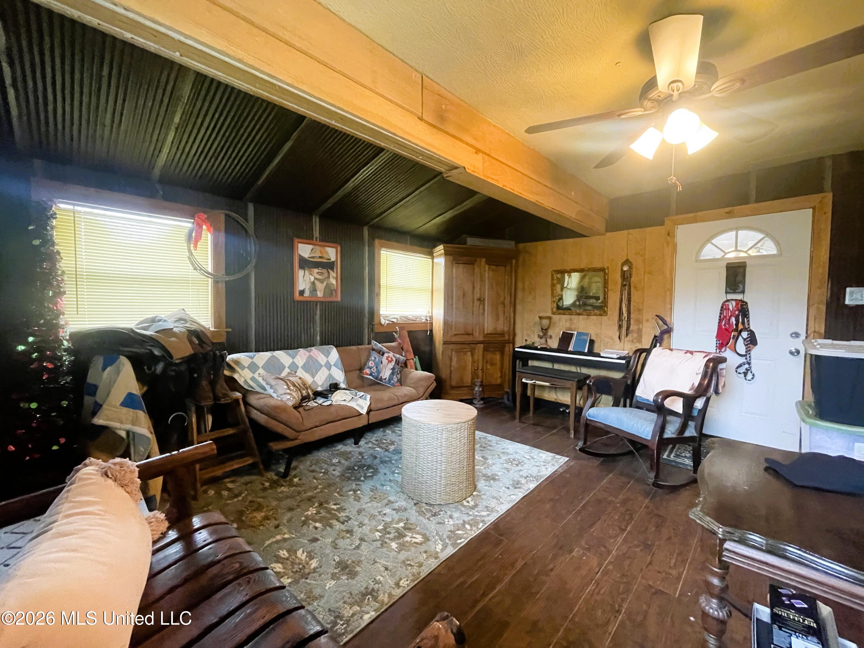 286 Caleb Lane Property Photo 24