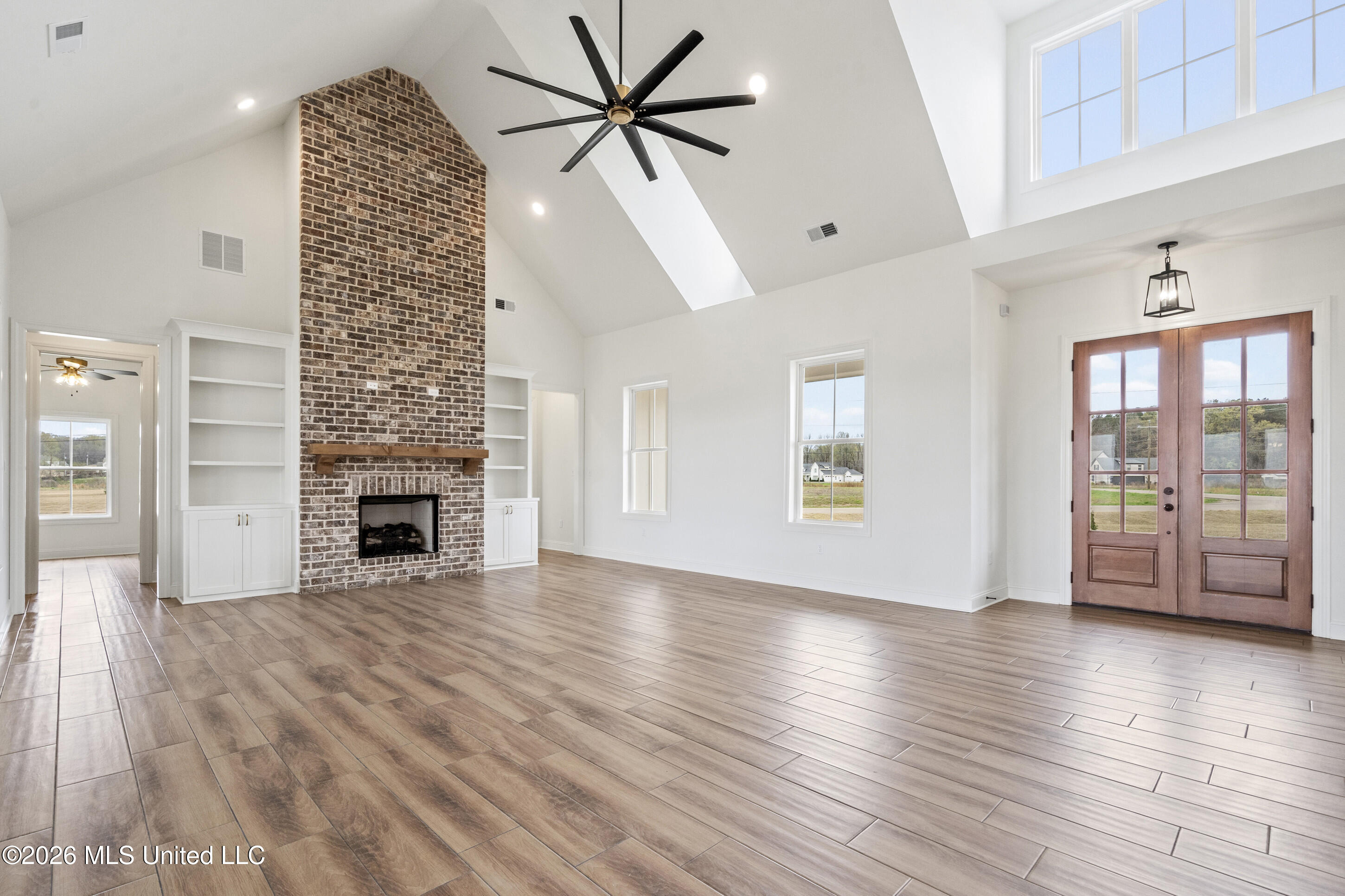 5112 Grays Valley Drive Property Photo 4