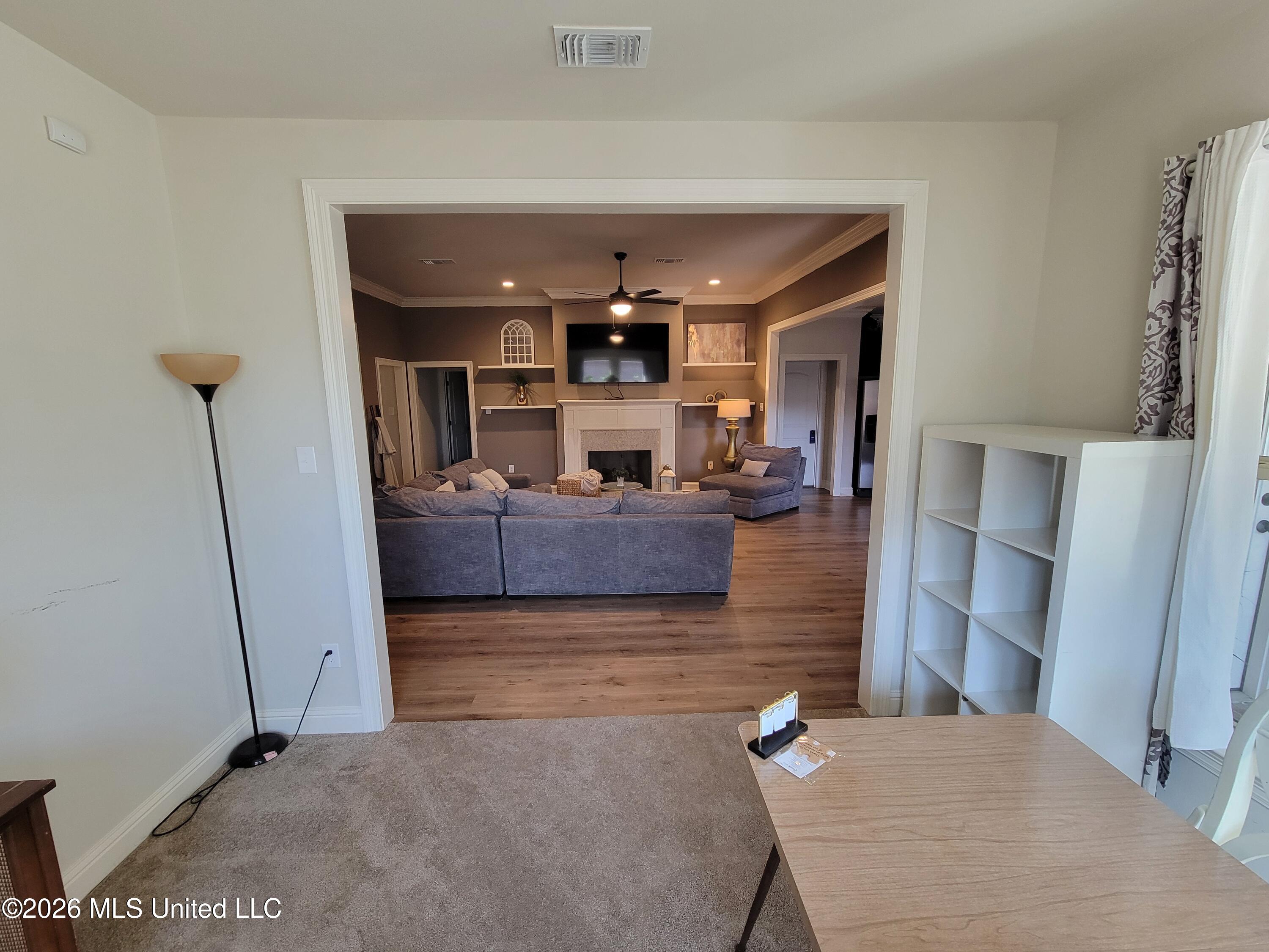 10165 Patrick Drive Property Photo 11