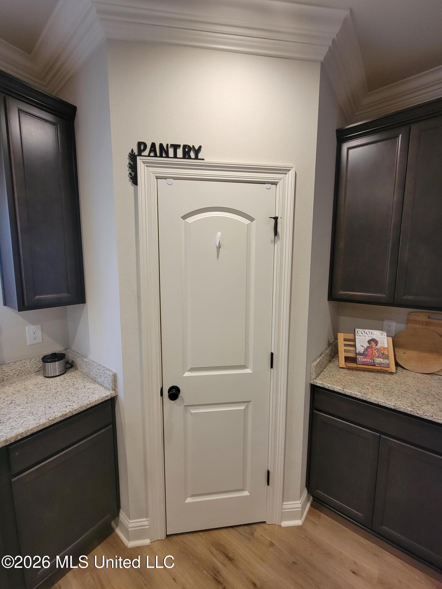 10165 Patrick Drive Property Photo 16