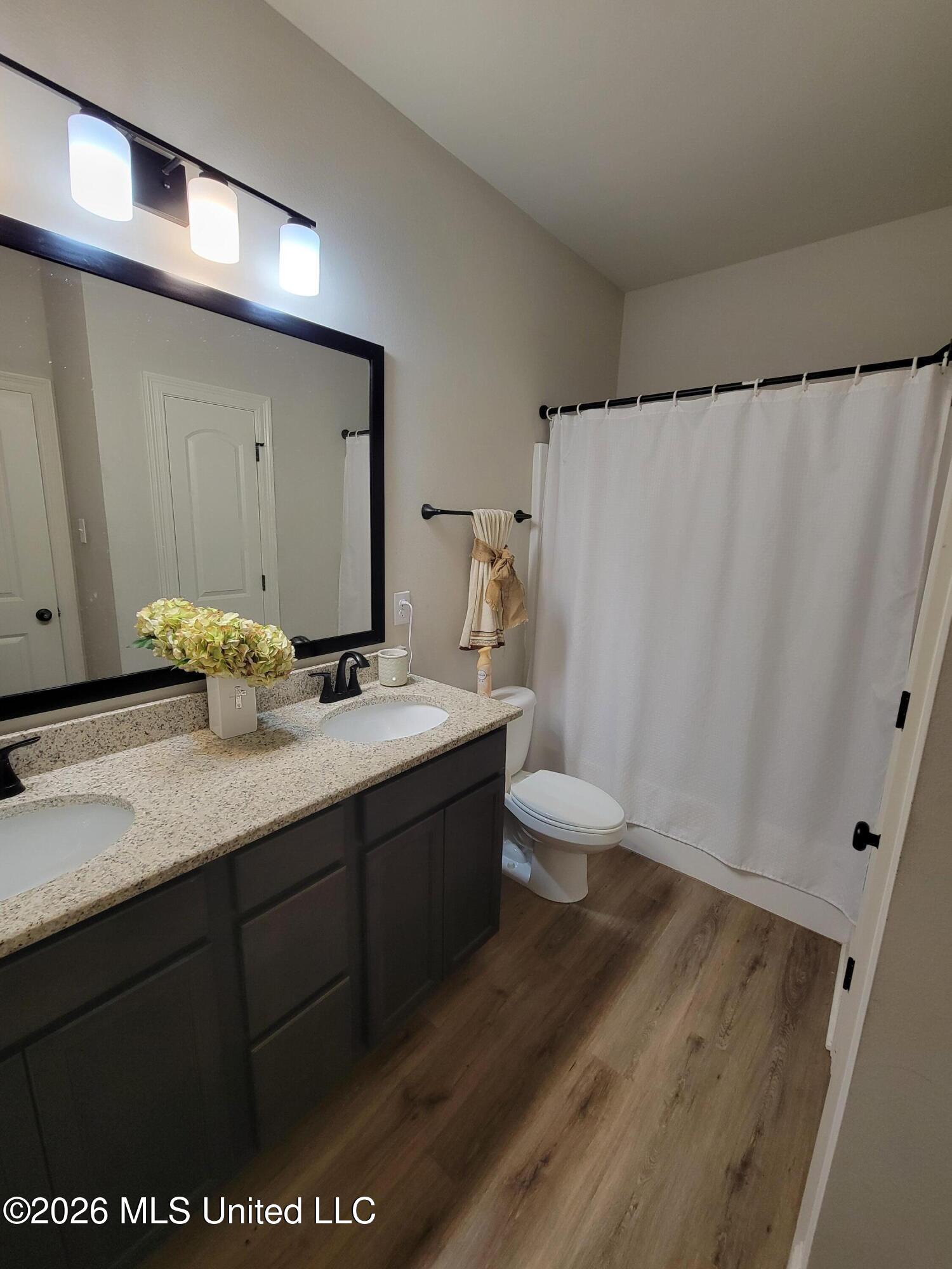 10165 Patrick Drive Property Photo 28
