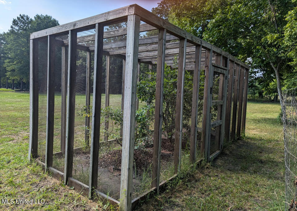 51 W Lake Lee Road Property Photo 19