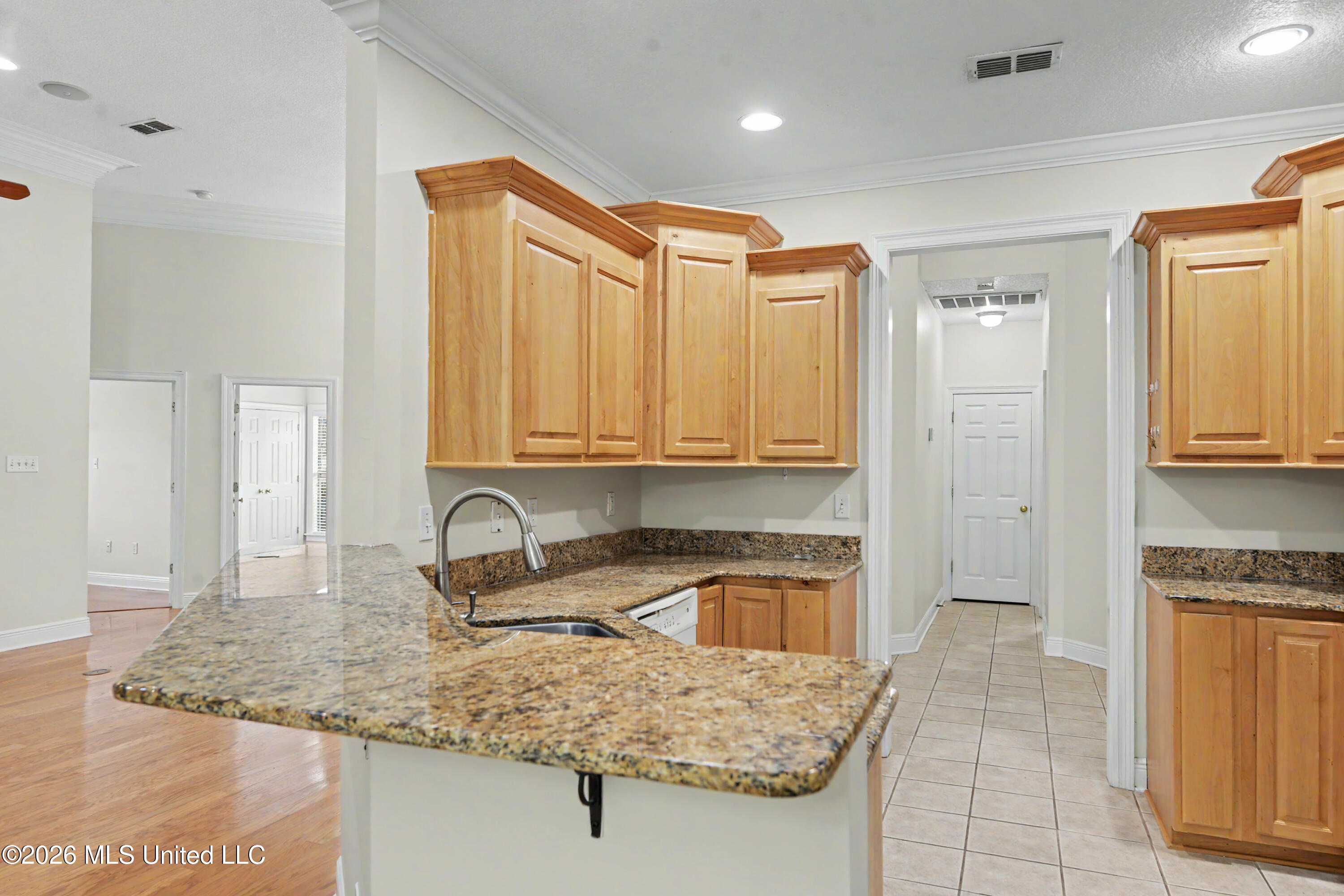 15345 Overlook Drive Property Photo 10