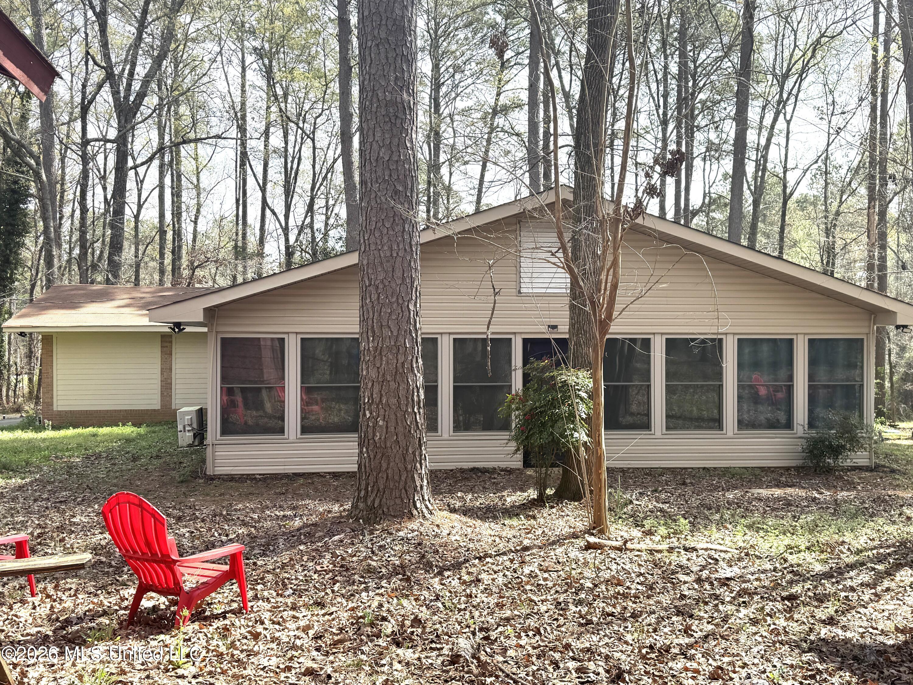1073 Ratliff Ferry Road Property Photo 10