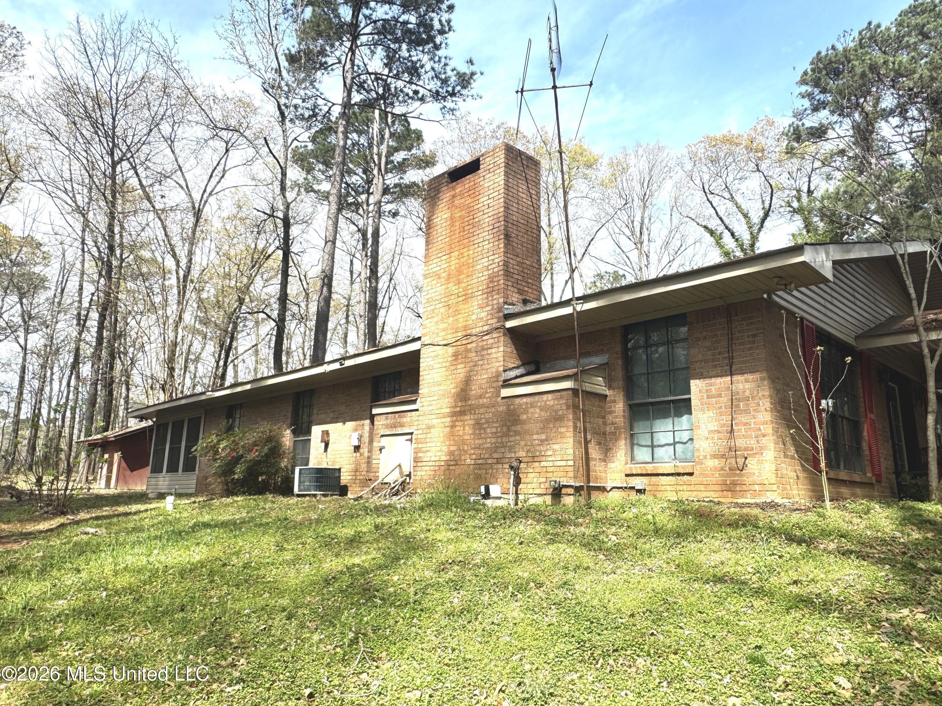 1073 Ratliff Ferry Road Property Photo 12