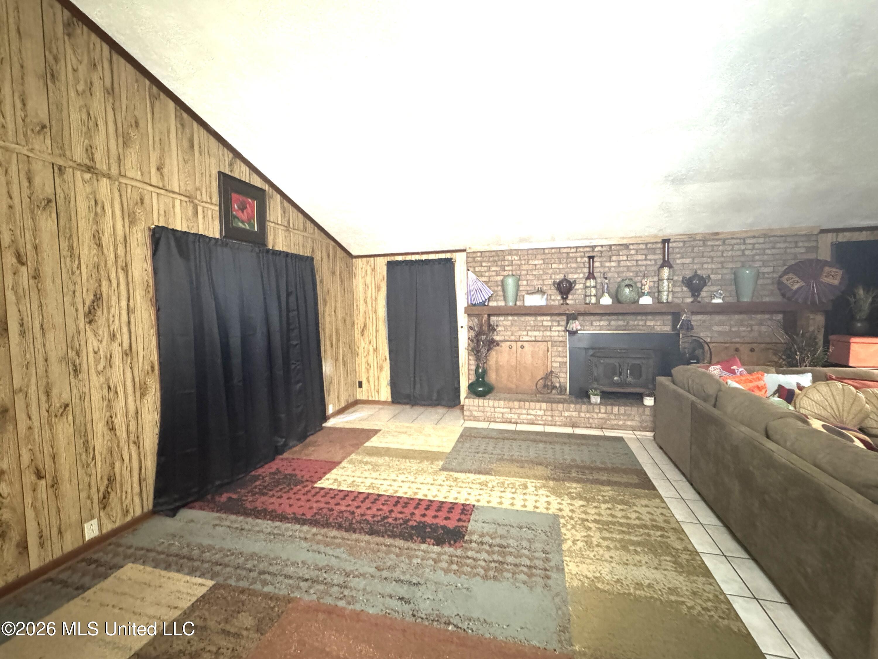 1073 Ratliff Ferry Road Property Photo 16