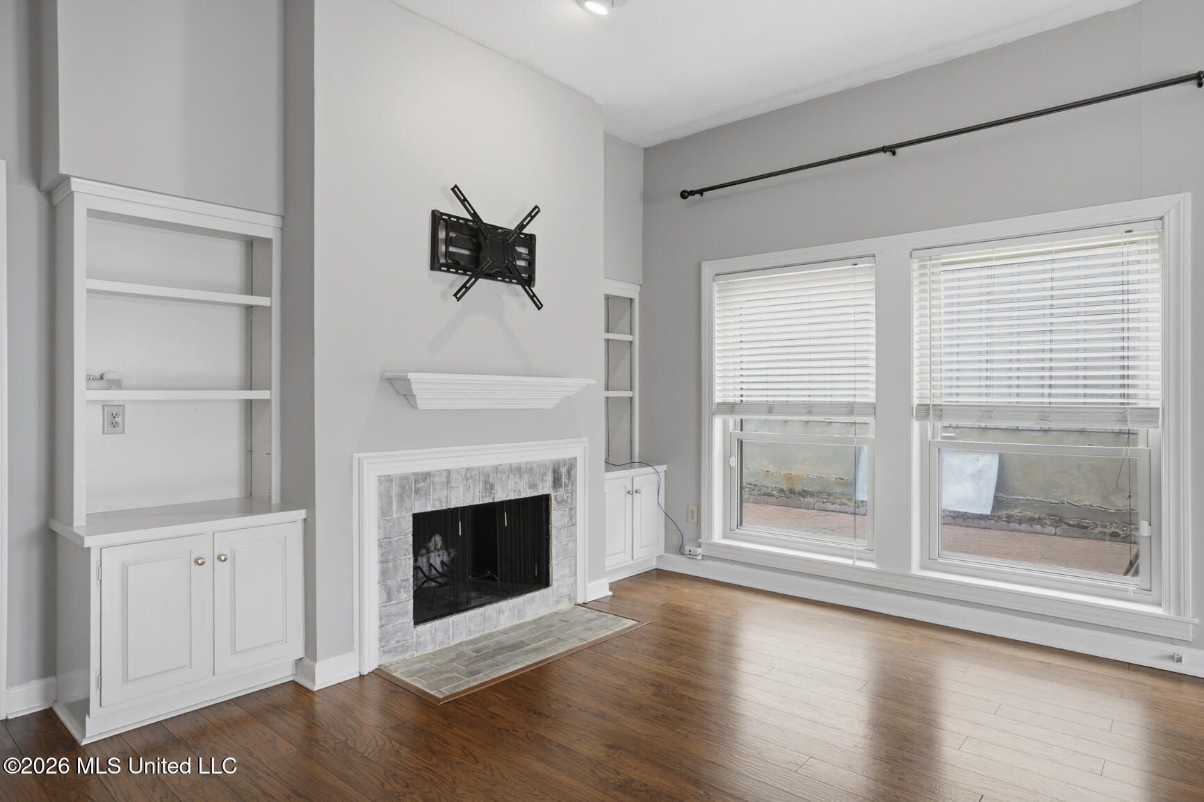 309 River Place Property Photo 3