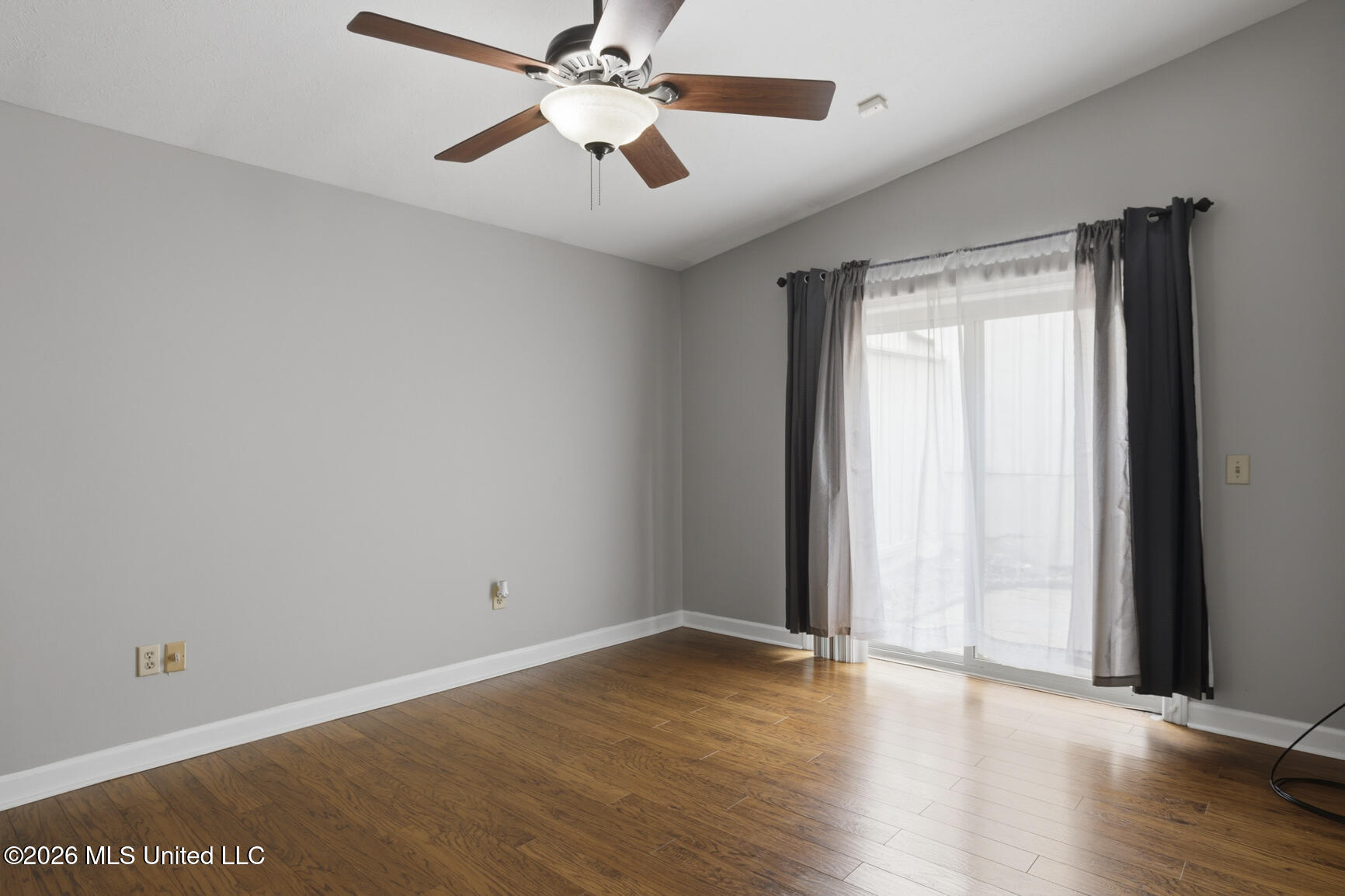 309 River Place Property Photo 11