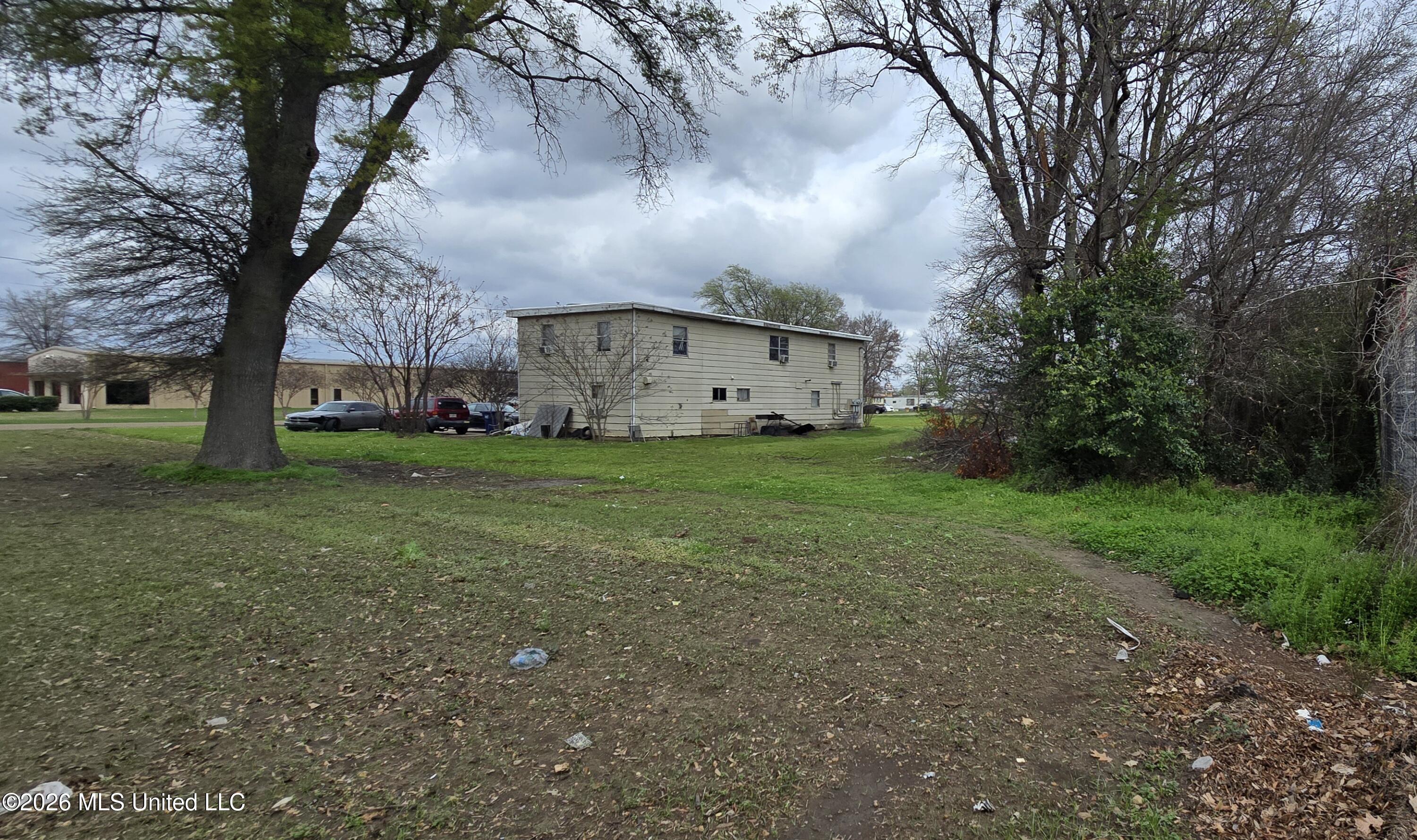 102 Second Street Property Photo 3