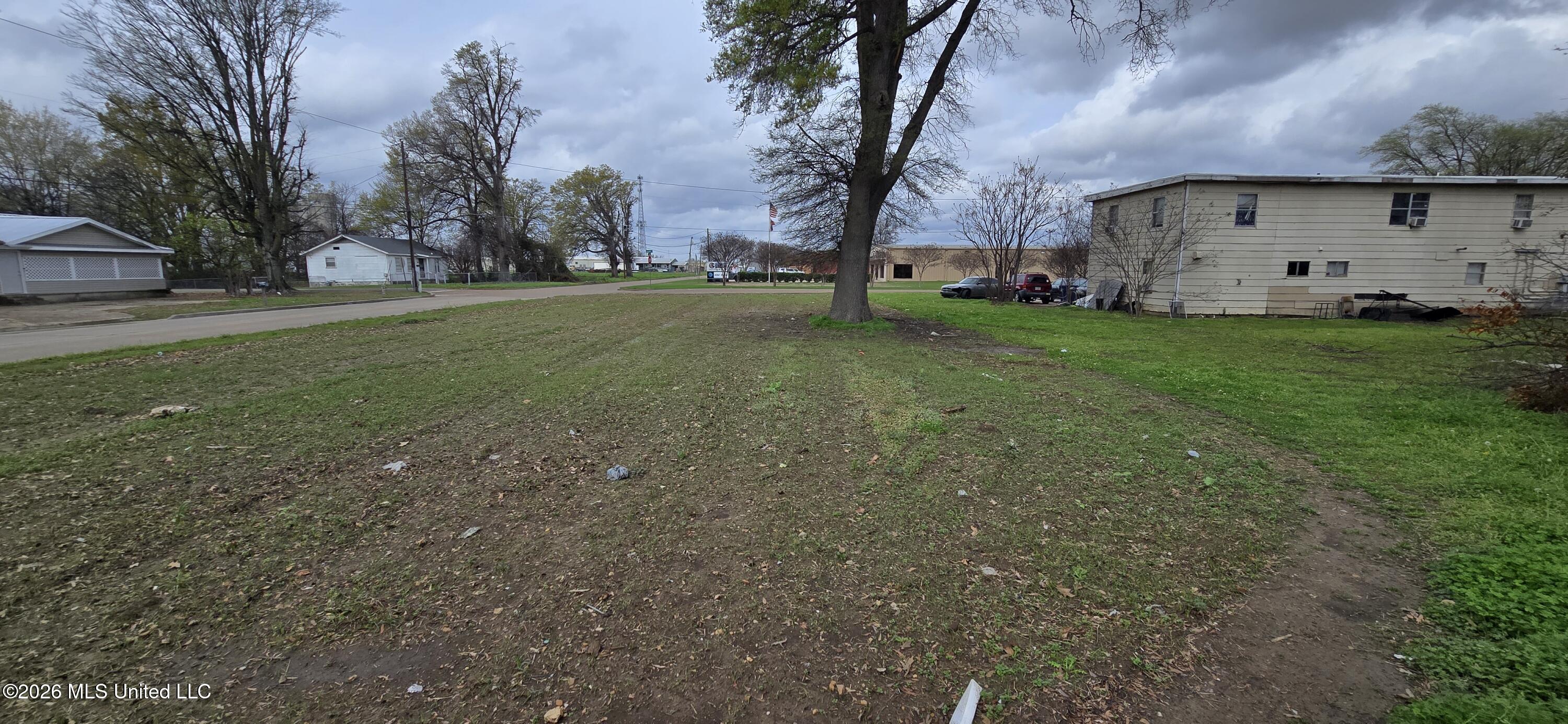 102 Second Street Property Photo 4