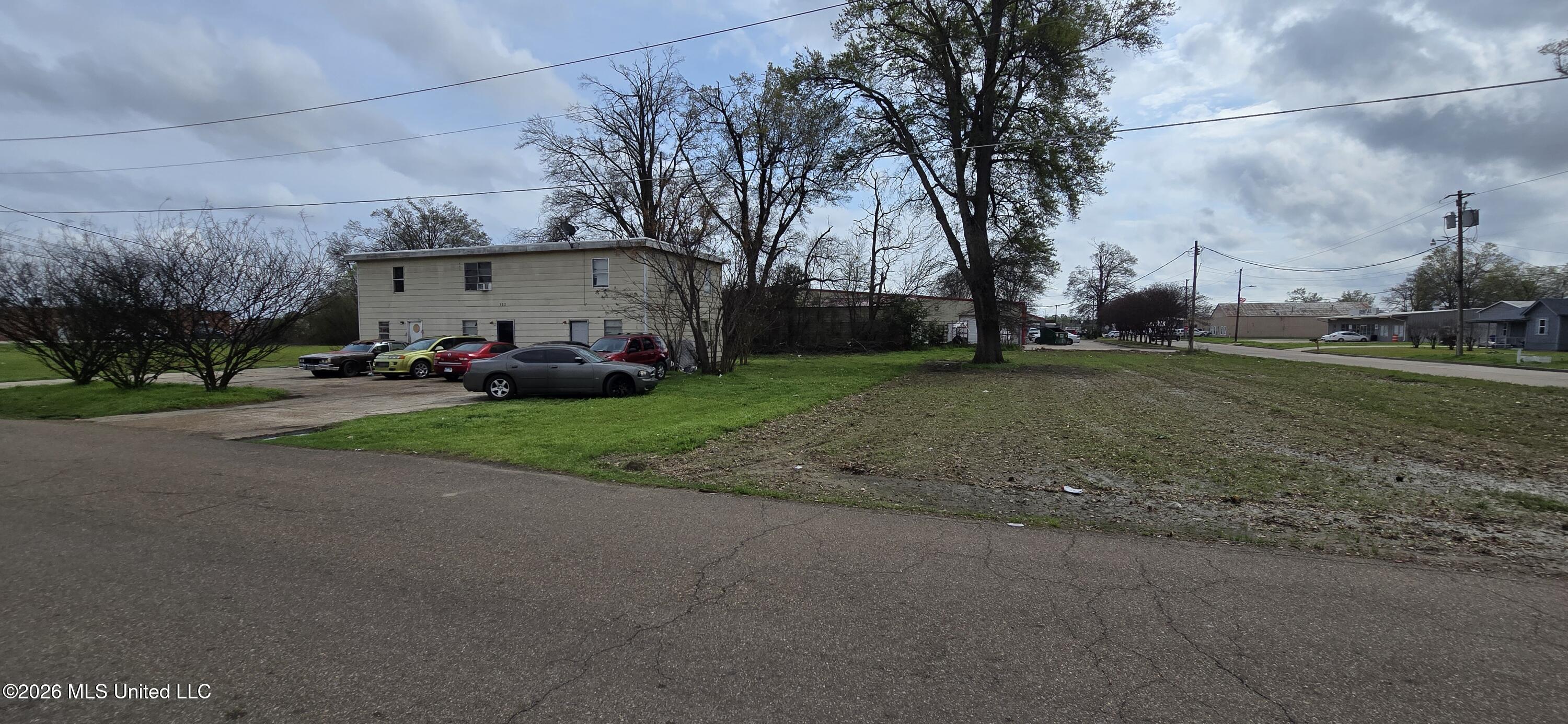 102 Second Street Property Photo 6