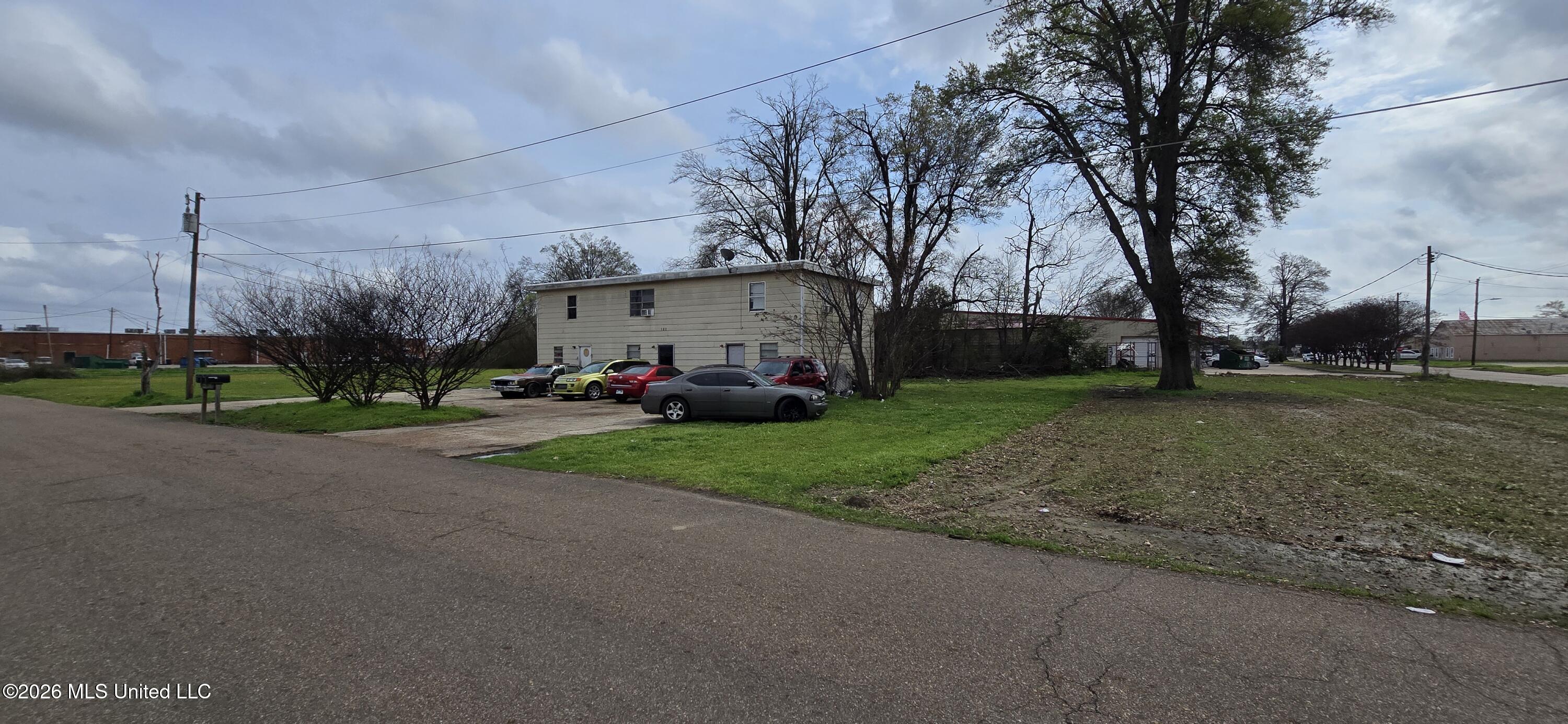 102 Second Street Property Photo 8