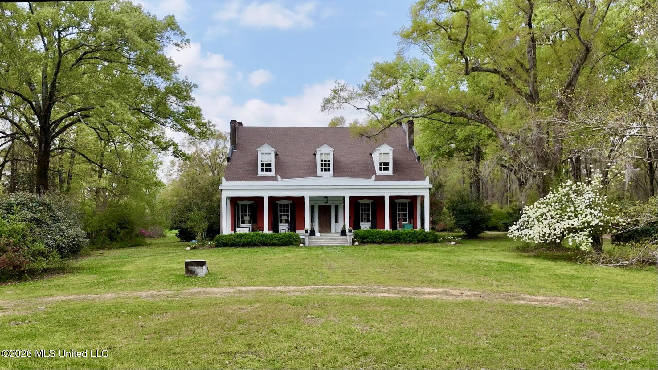 9227 River Road Property Photo 3