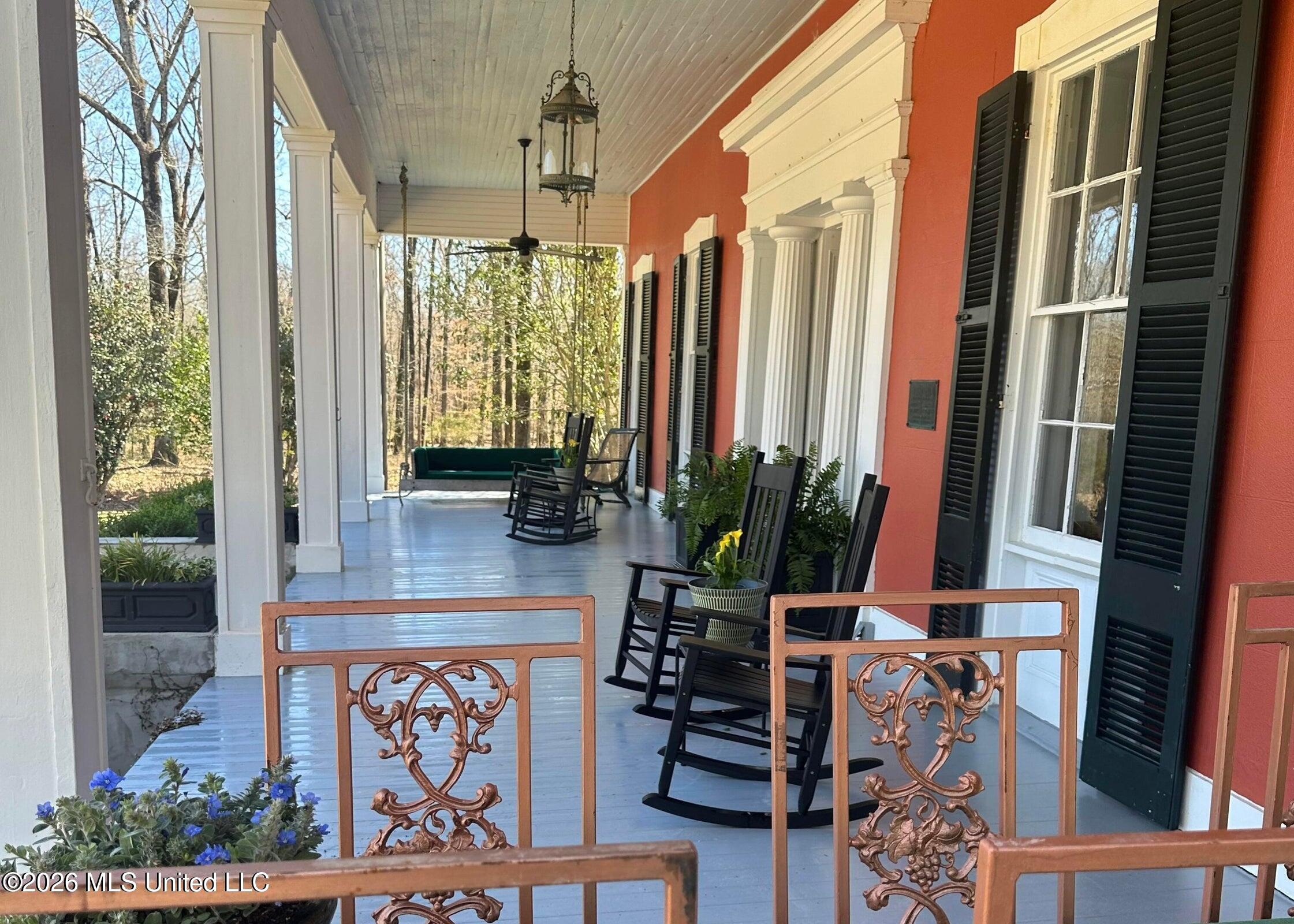 9227 River Road Property Photo 17
