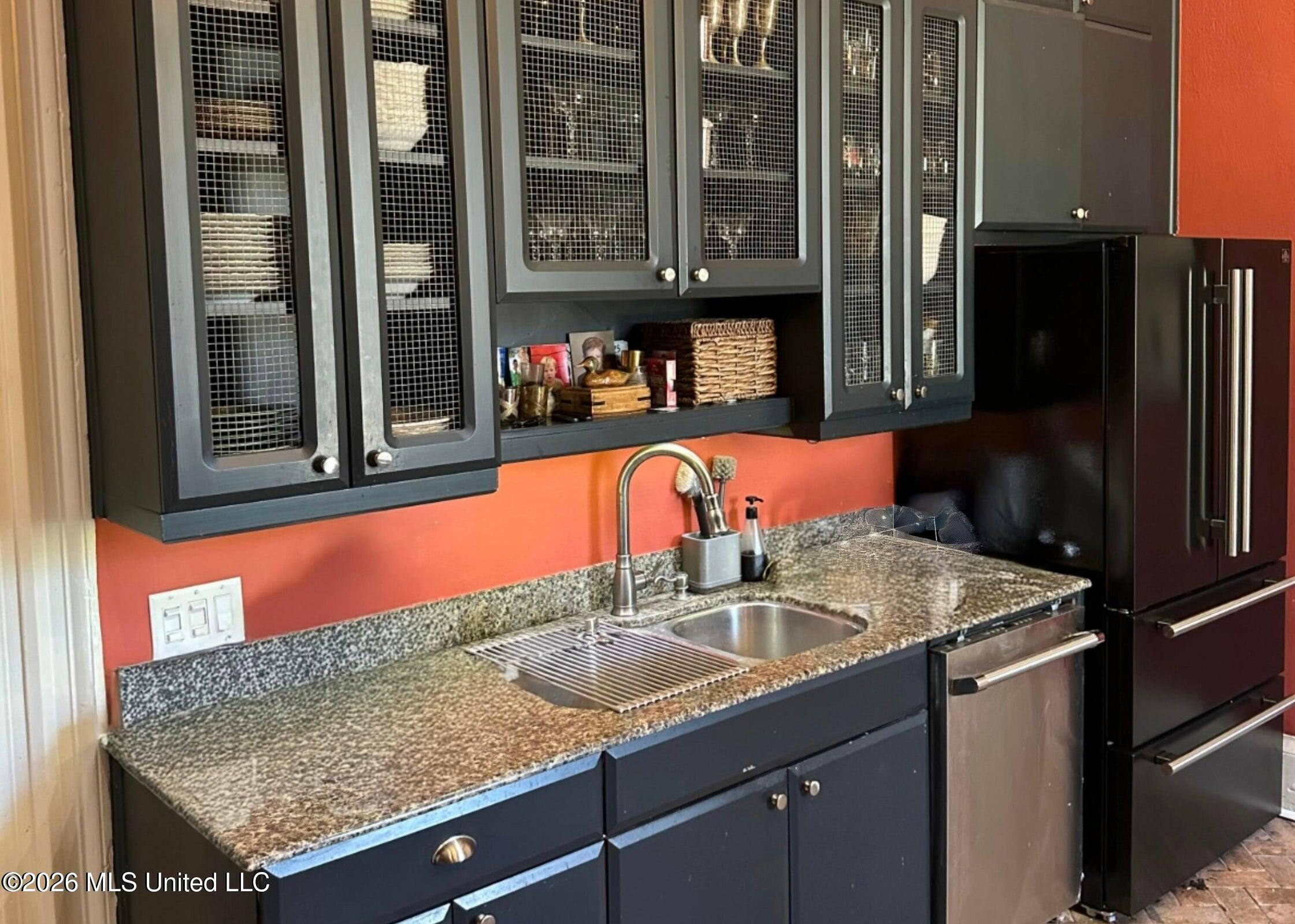 9227 River Road Property Photo 37