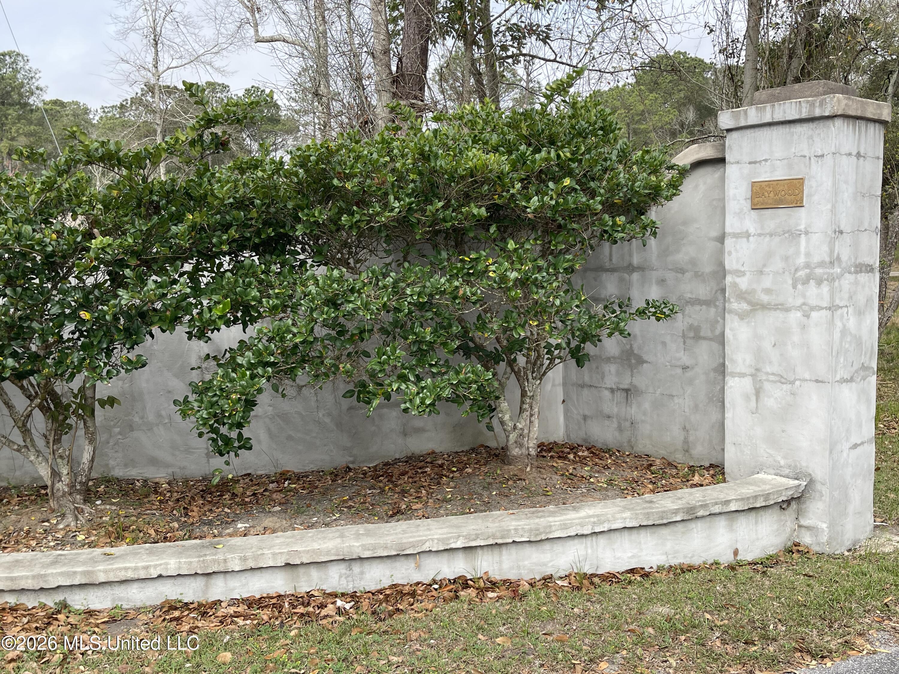 Sand Pine Cove Property Photo 1