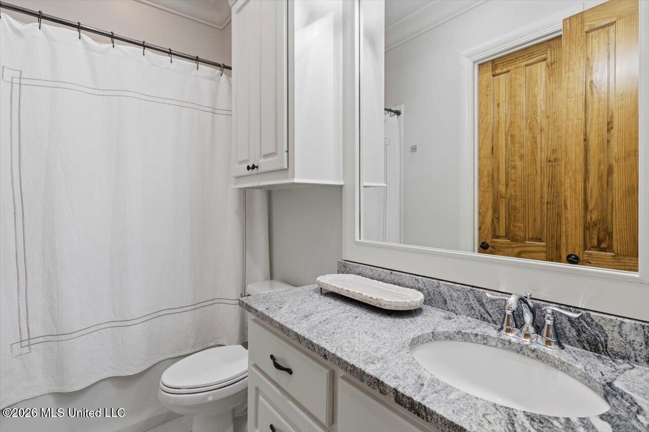 387 Caroline Boulevard Property Photo 24