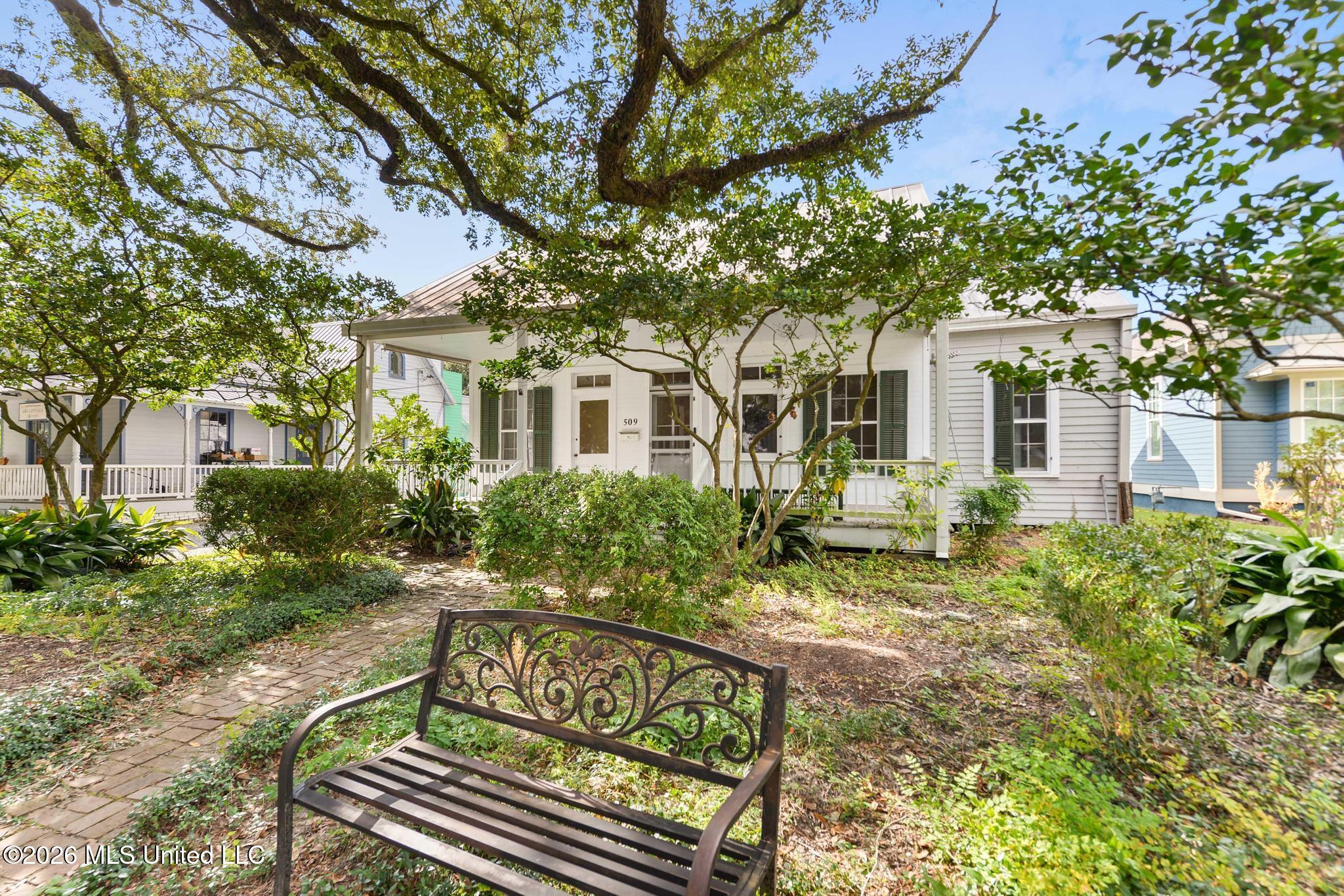 509 Washington Avenue Property Photo 1
