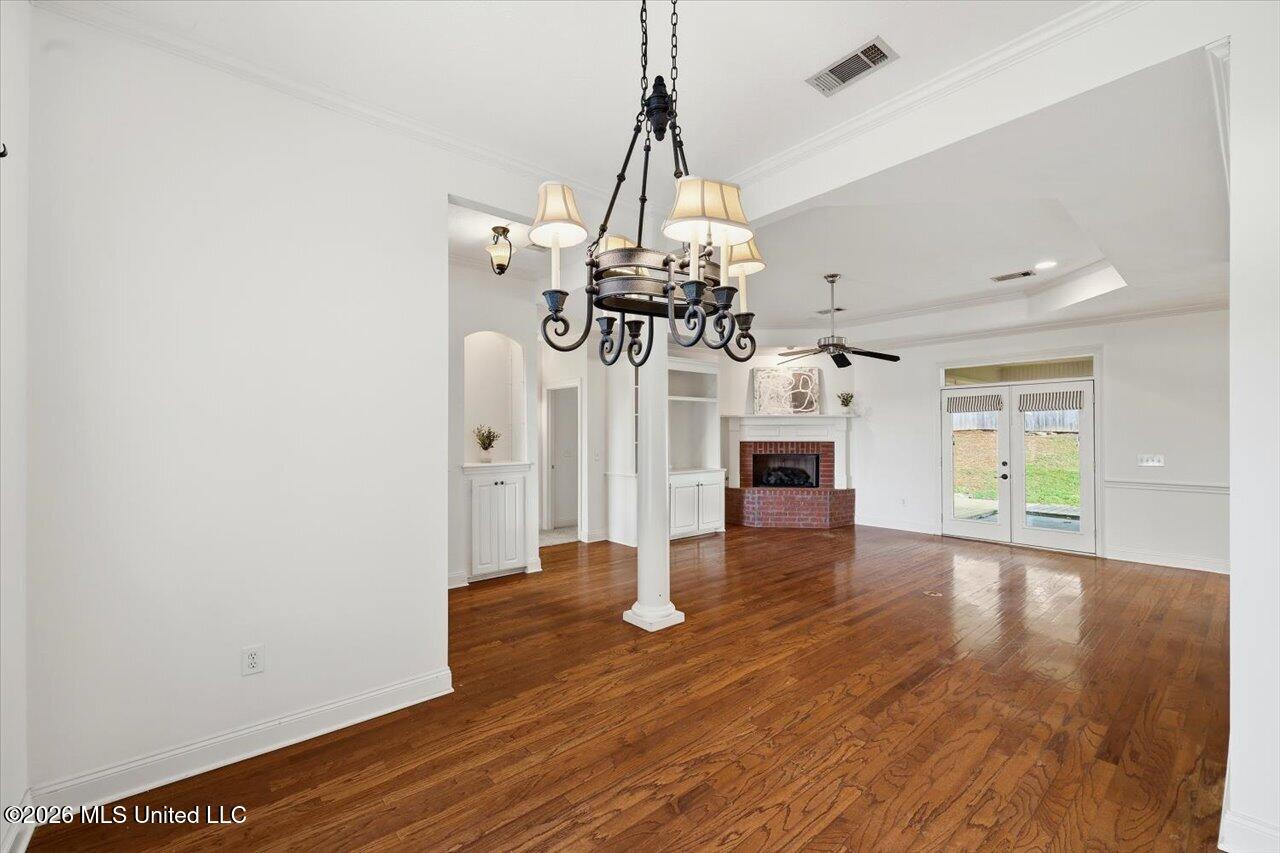 105 Oak Meadow Drive Property Photo 16