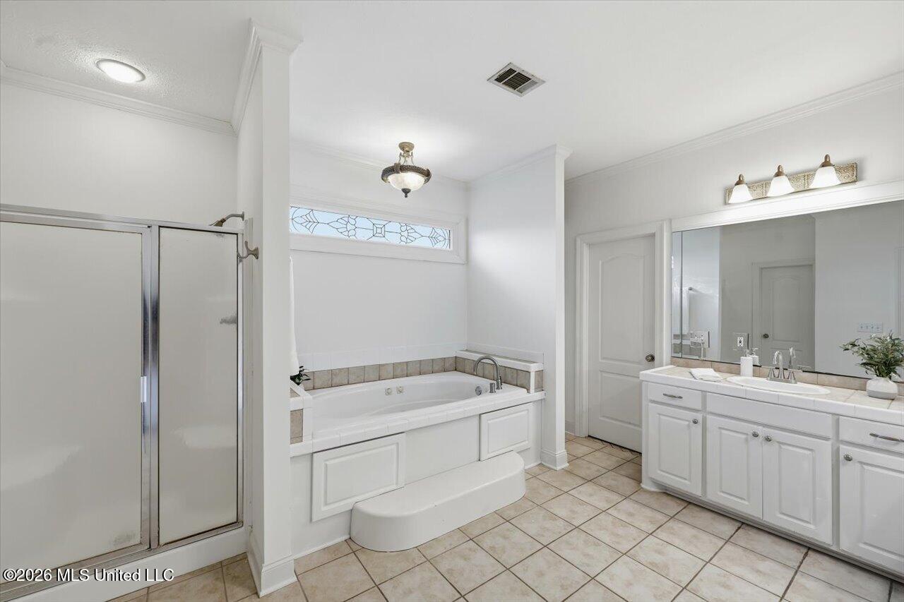 105 Oak Meadow Drive Property Photo 19