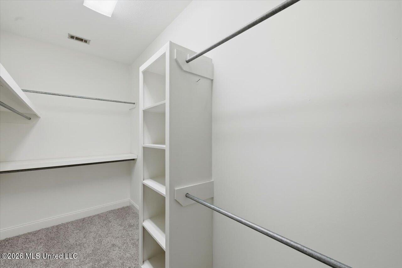 105 Oak Meadow Drive Property Photo 21