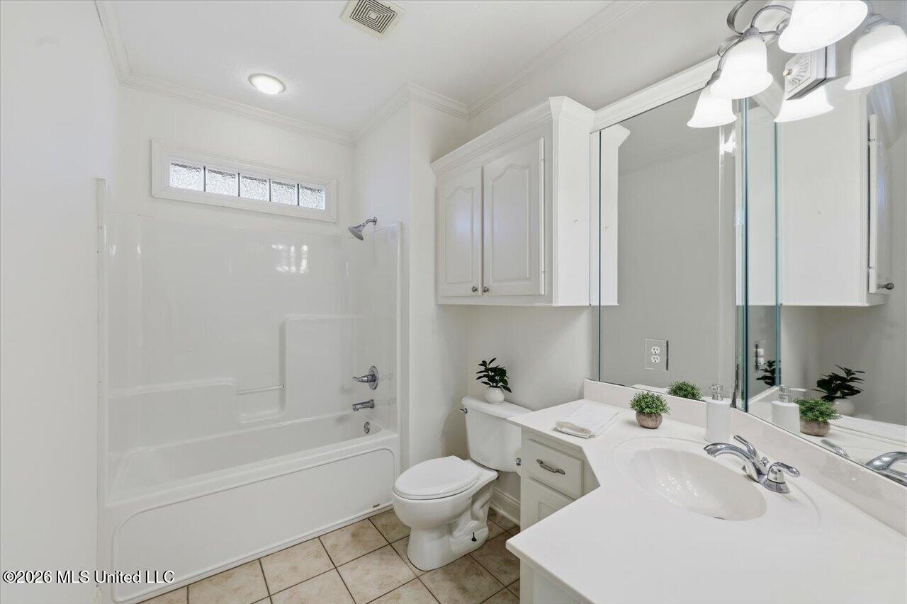 105 Oak Meadow Drive Property Photo 25
