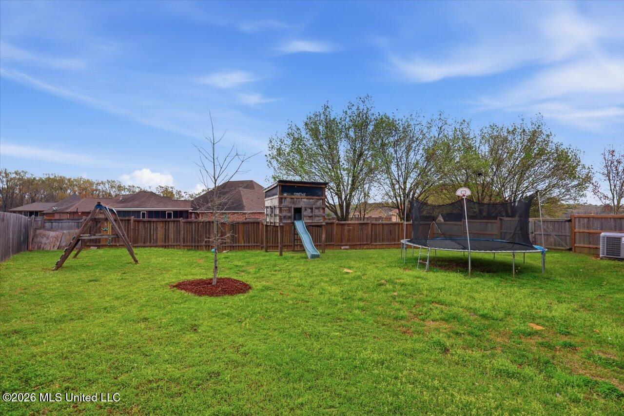 105 Oak Meadow Drive Property Photo 33