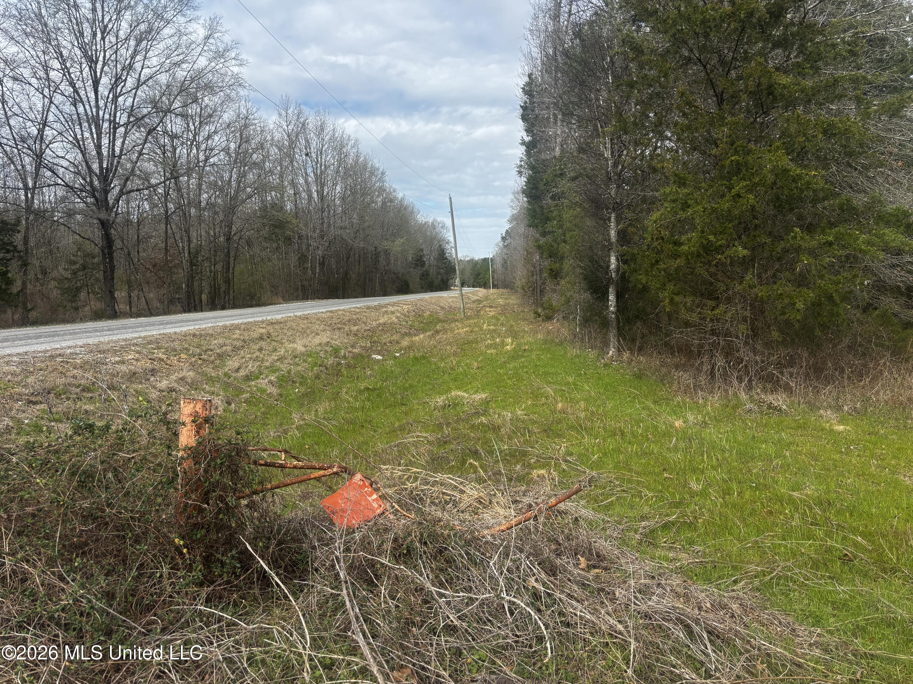 002 Reed Road Property Photo 7