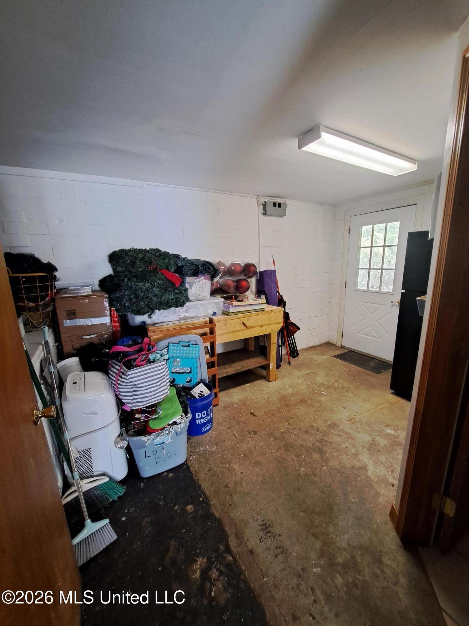 5106 Lawson Avenue Property Photo 20