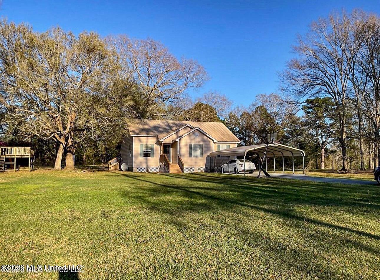 15526 Omas Road Property Photo 3