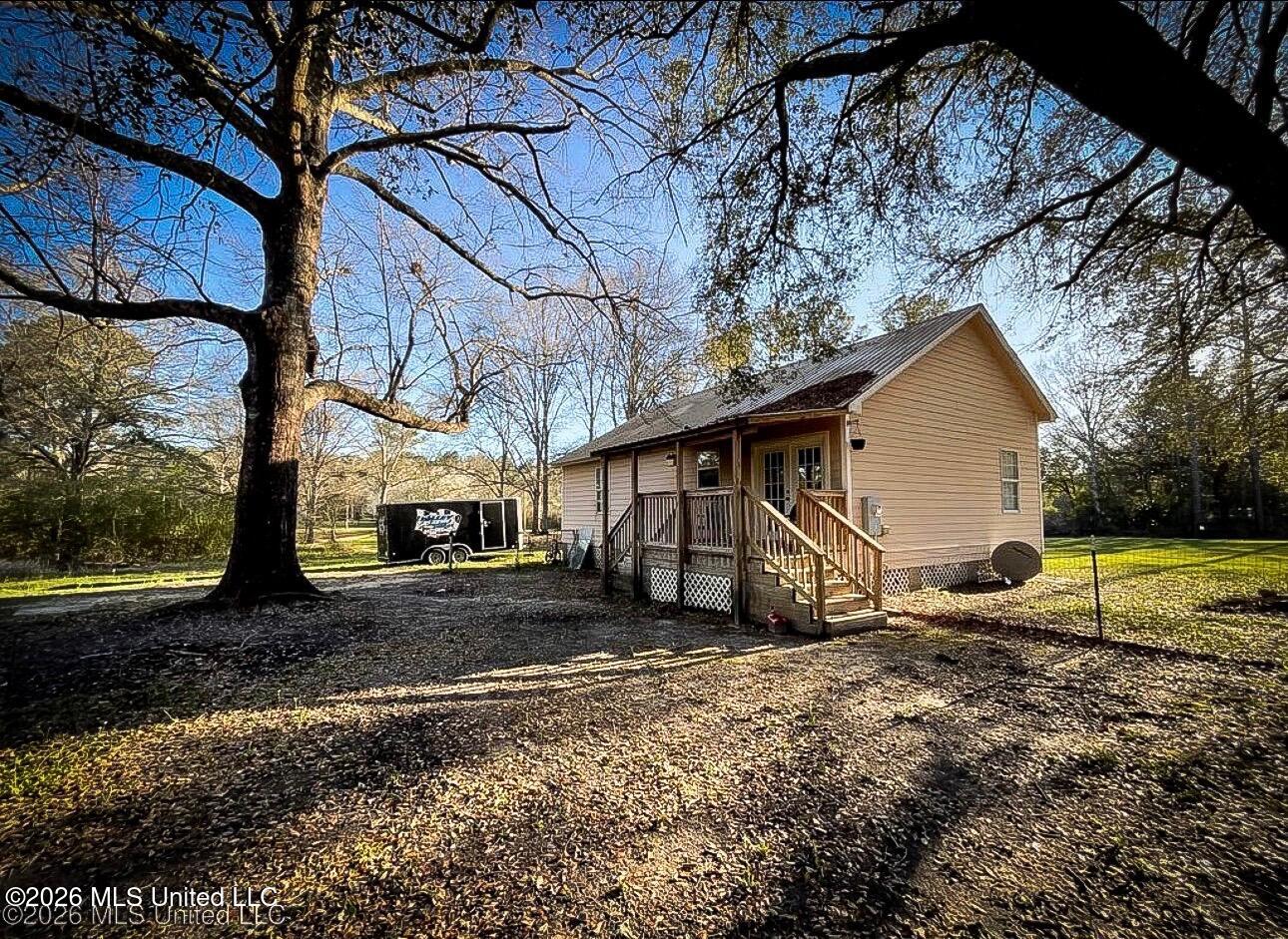 15526 Omas Road Property Photo 18
