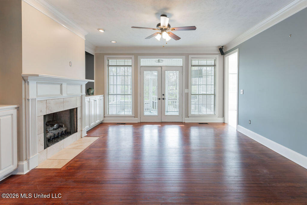 102 Hickory Hills Drive Property Photo 10