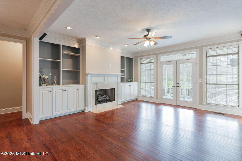 102 Hickory Hills Drive Property Photo 11