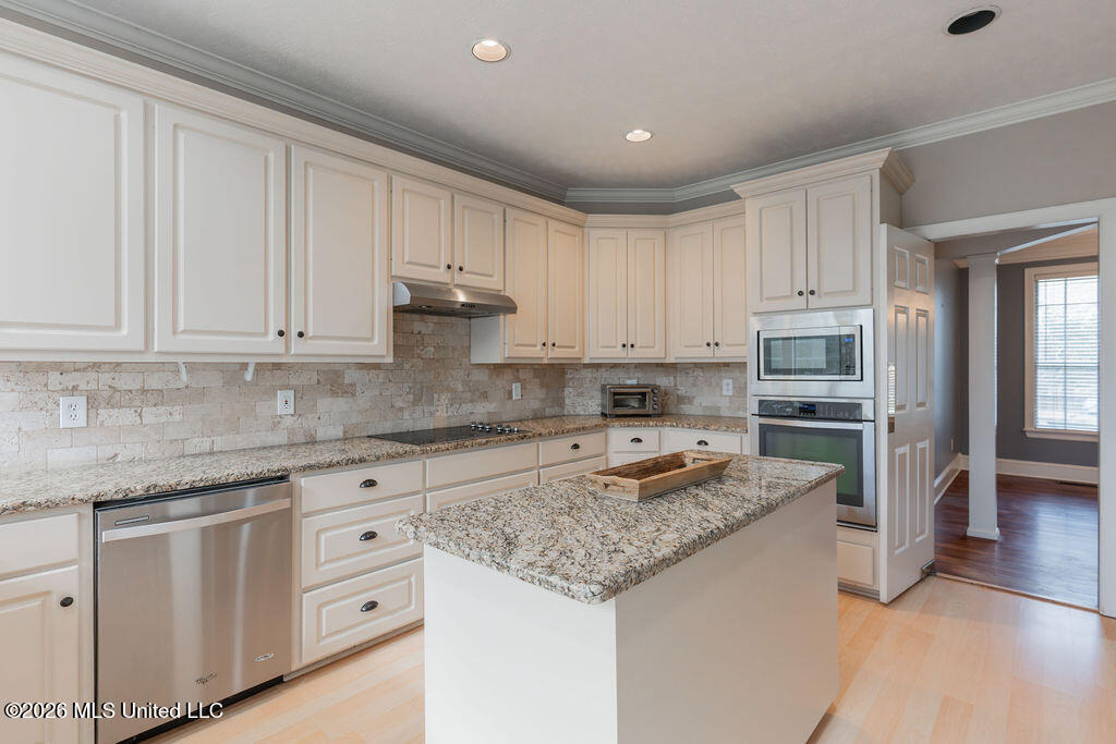 102 Hickory Hills Drive Property Photo 19