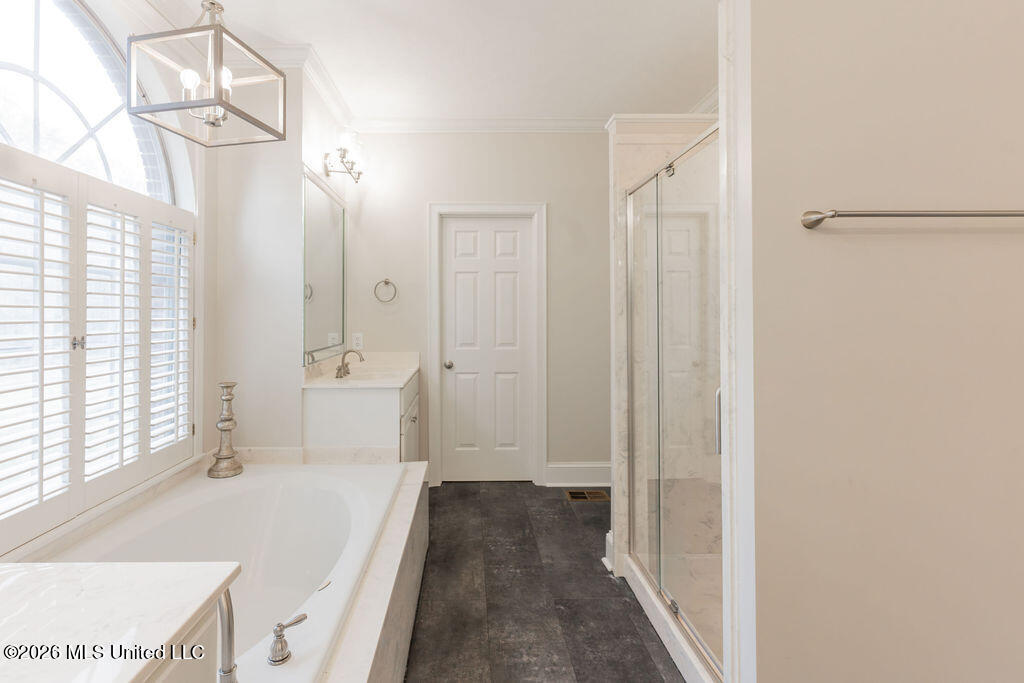 102 Hickory Hills Drive Property Photo 33