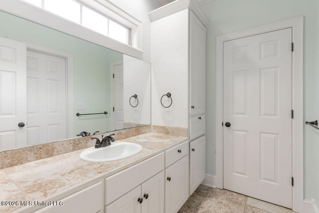 102 Hickory Hills Drive Property Photo 40
