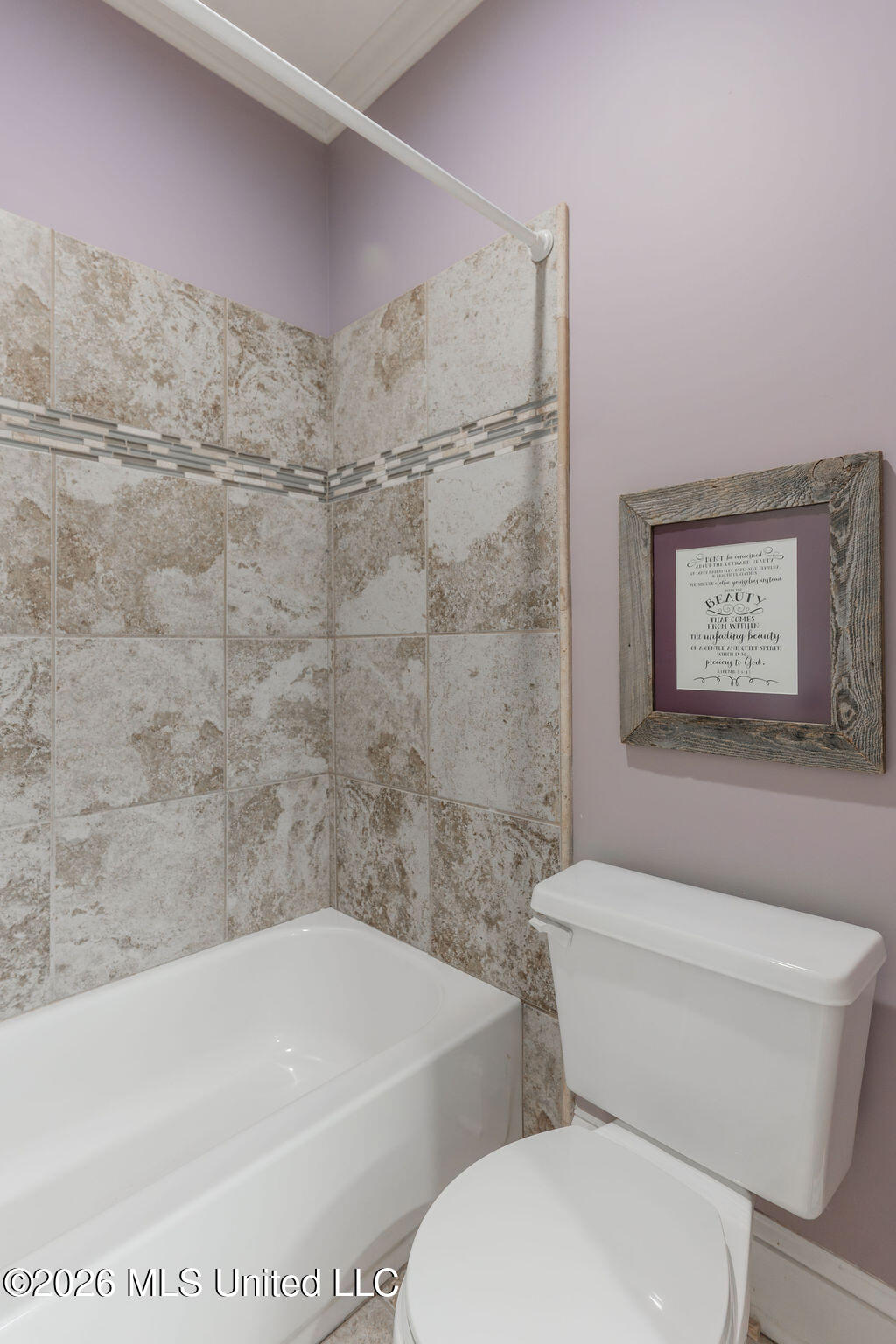 102 Hickory Hills Drive Property Photo 42