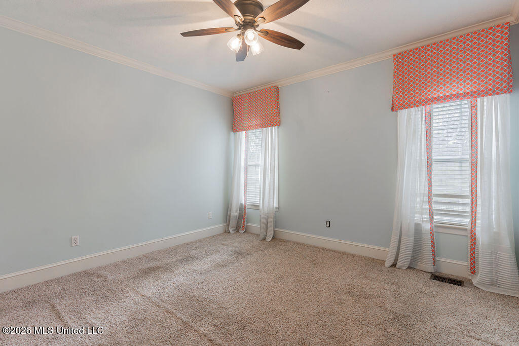 102 Hickory Hills Drive Property Photo 43