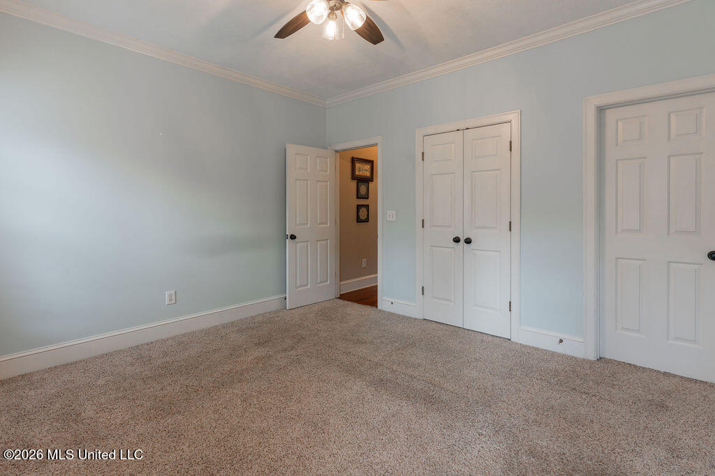 102 Hickory Hills Drive Property Photo 44