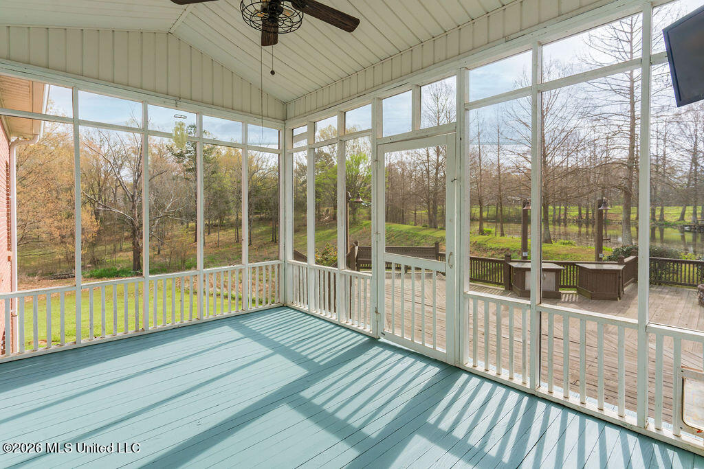 102 Hickory Hills Drive Property Photo 48