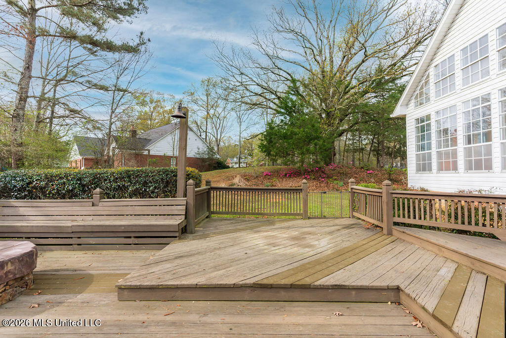 102 Hickory Hills Drive Property Photo 56