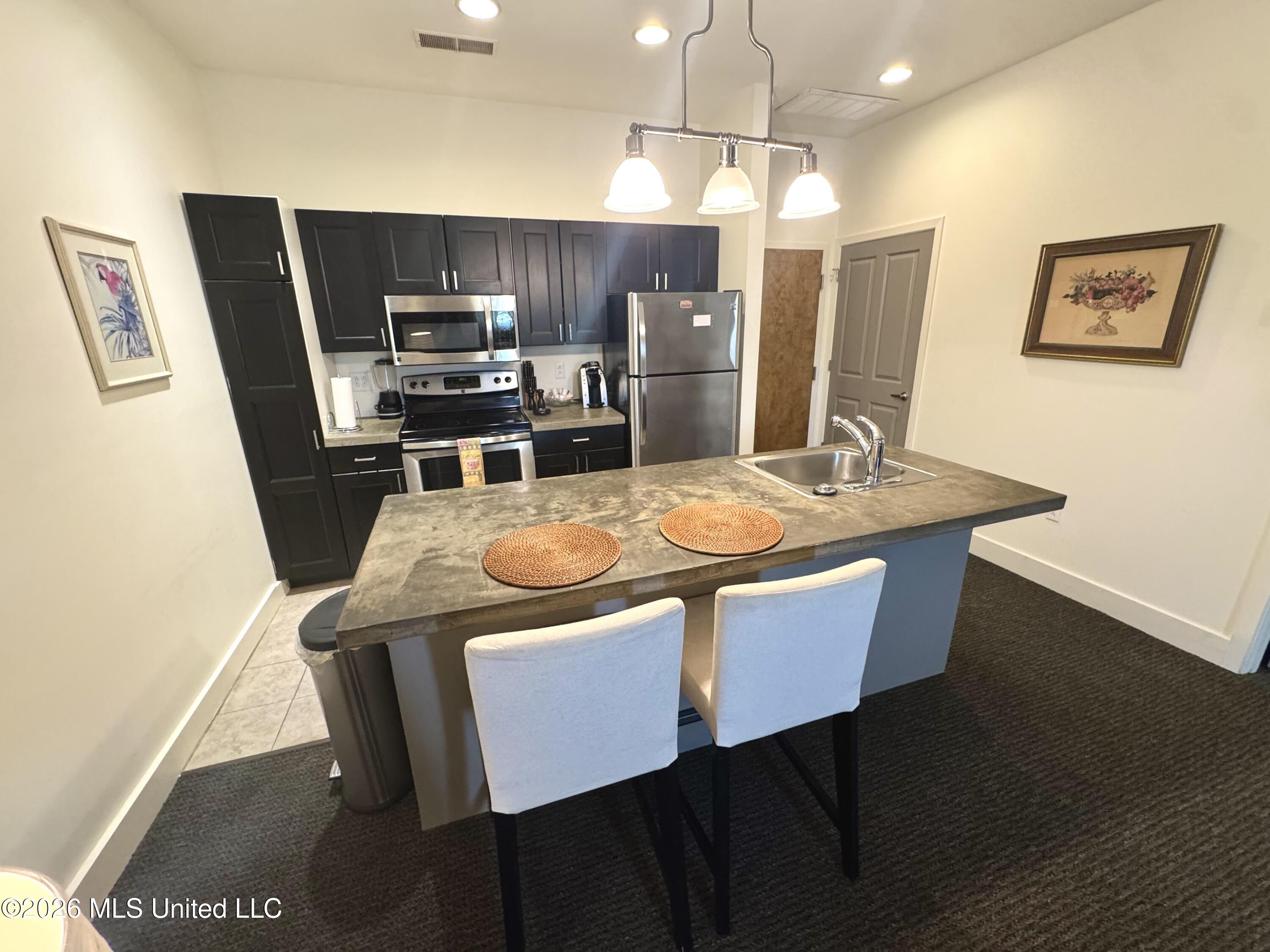 228 Yazoo Avenue Property Photo 6